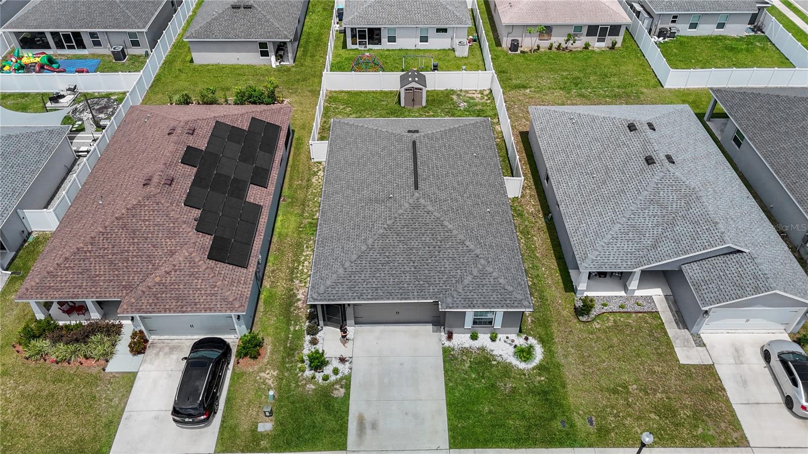 211 FOXTAIL LOOP