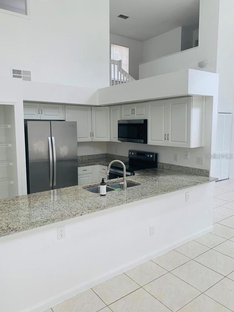 594 OAK BRANCH CIR