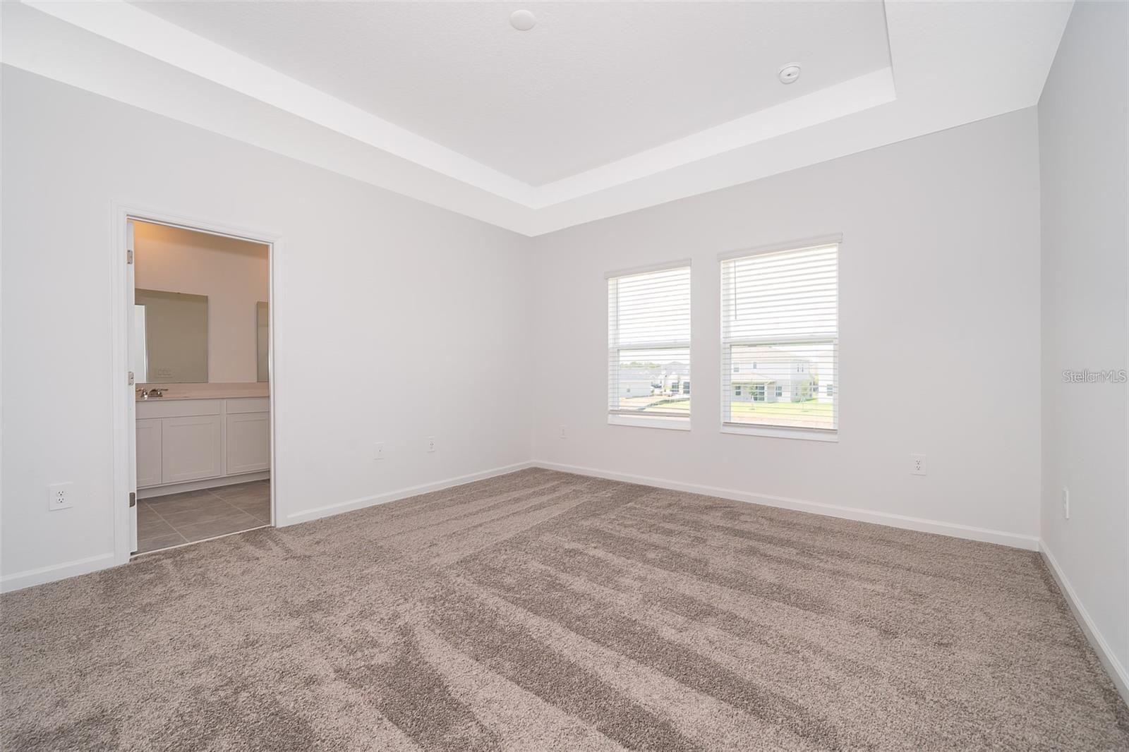 3211 LAURENT LOOP