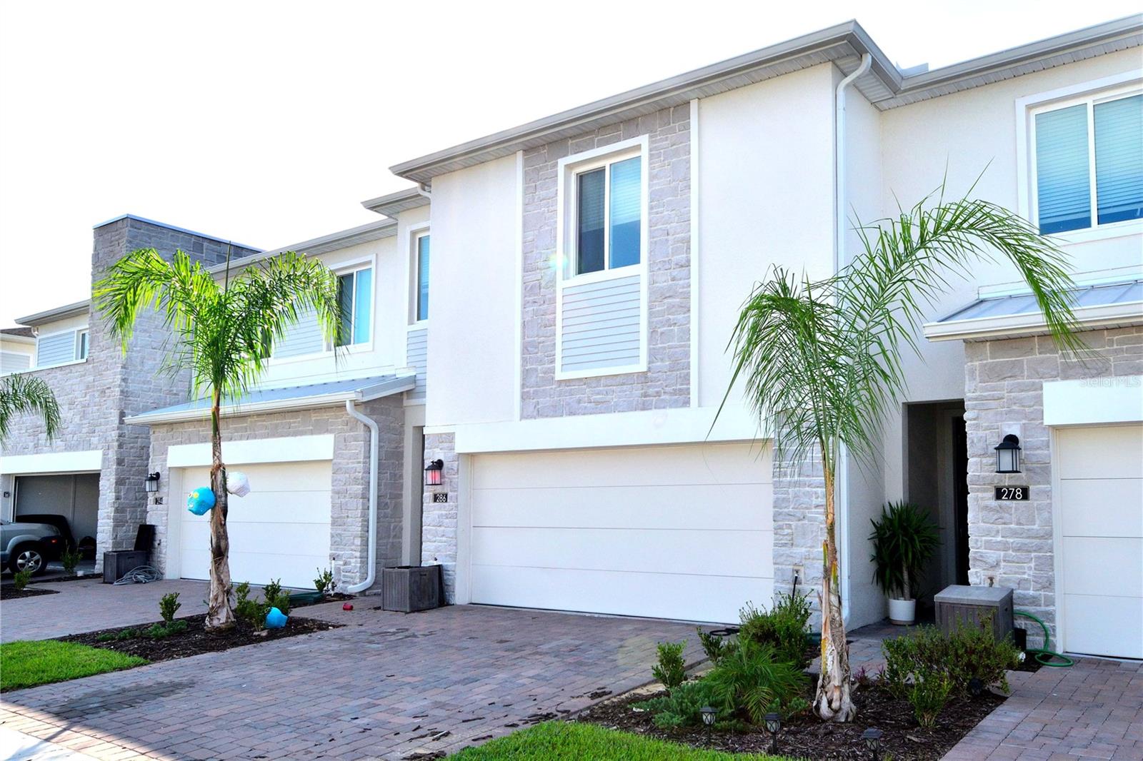 286 BOGEY DR