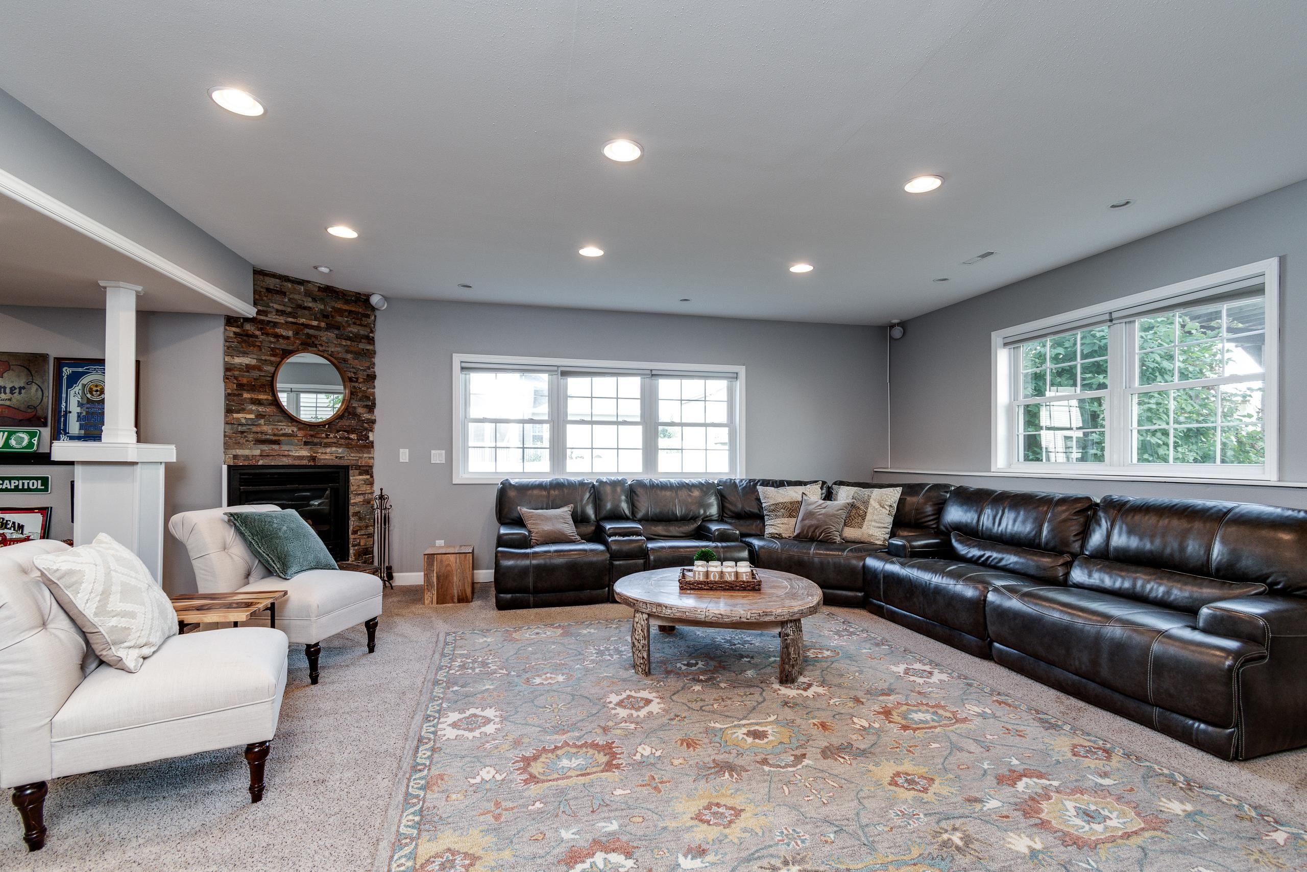 9410 Silverstone Lane