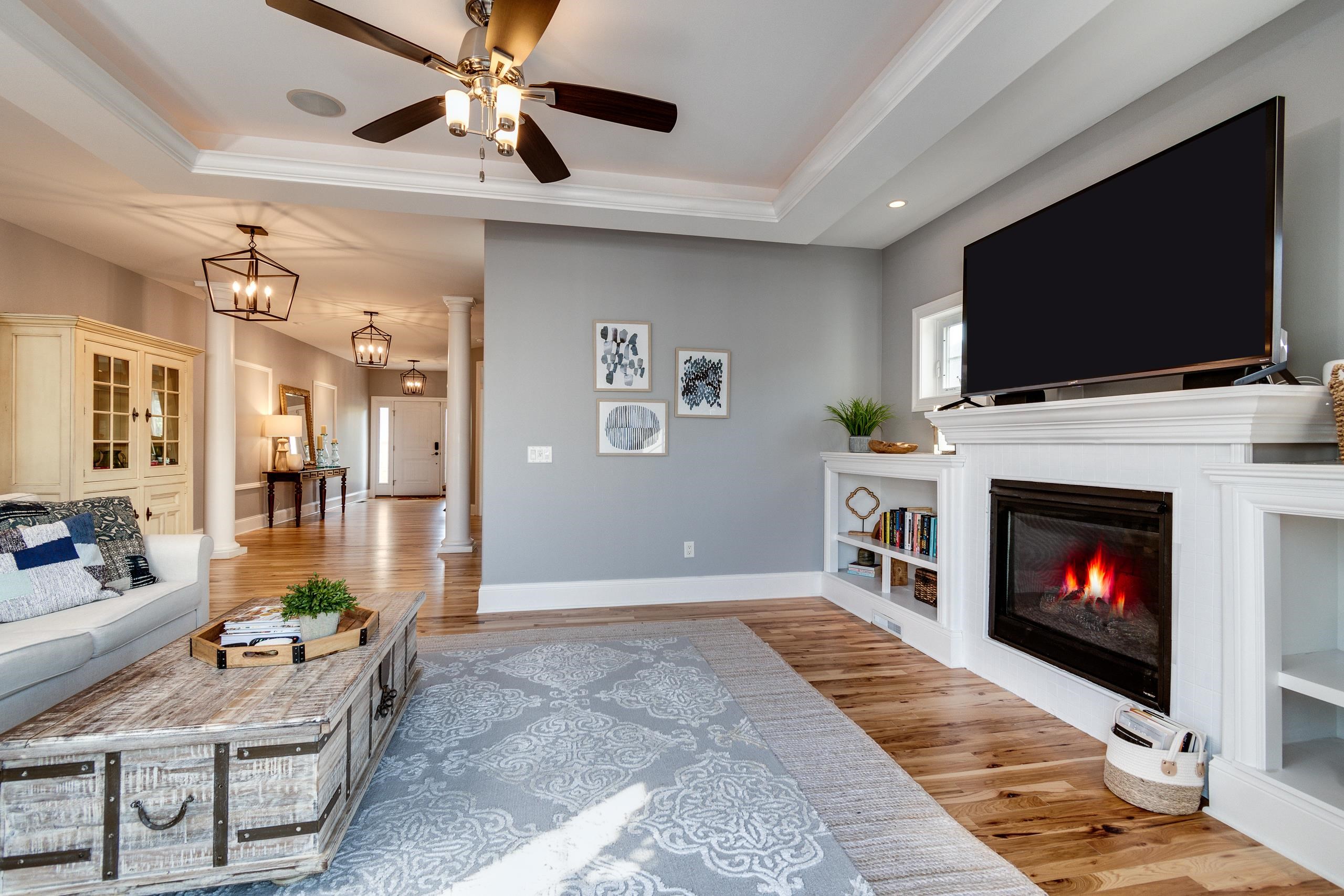 9410 Silverstone Lane