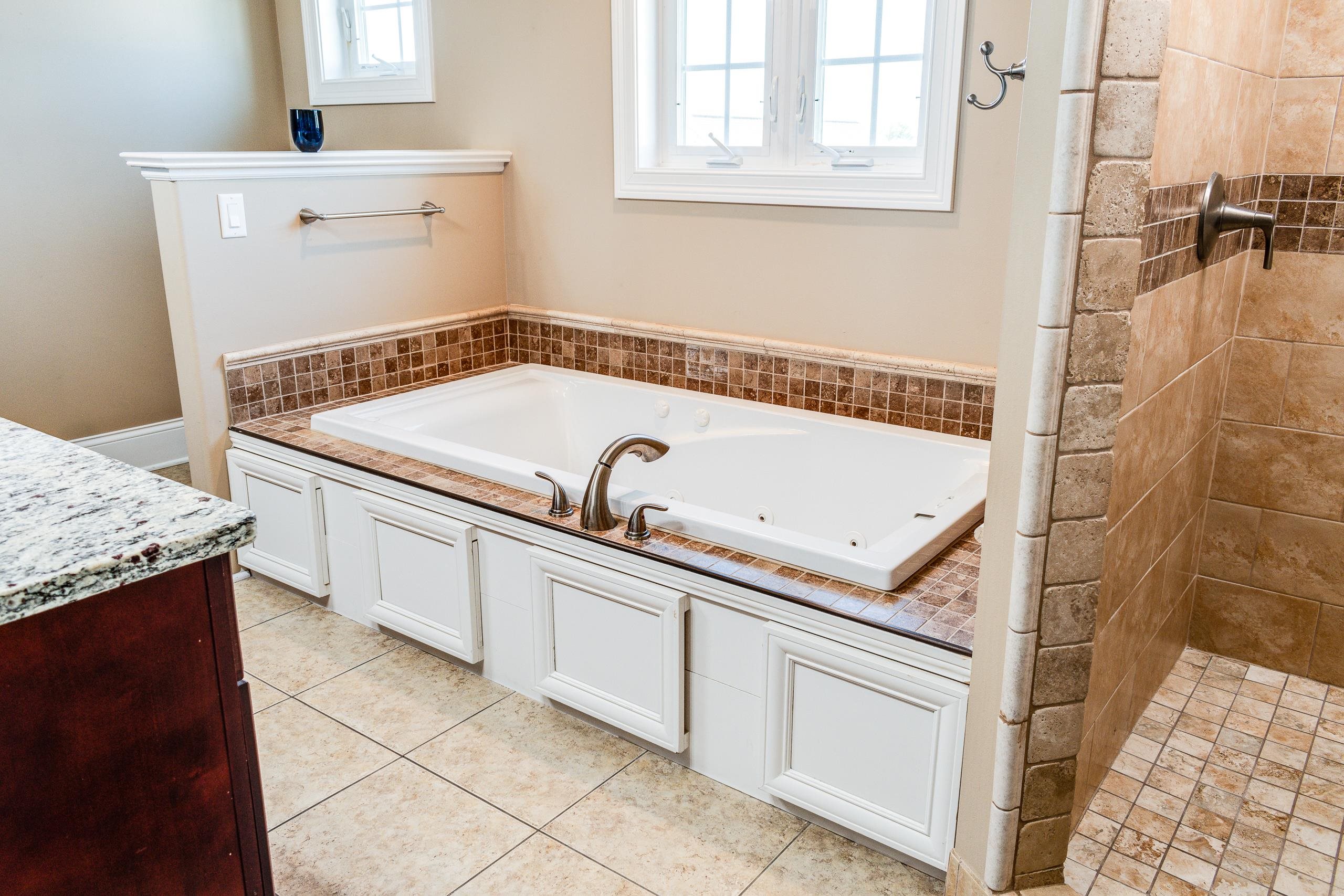 9410 Silverstone Lane