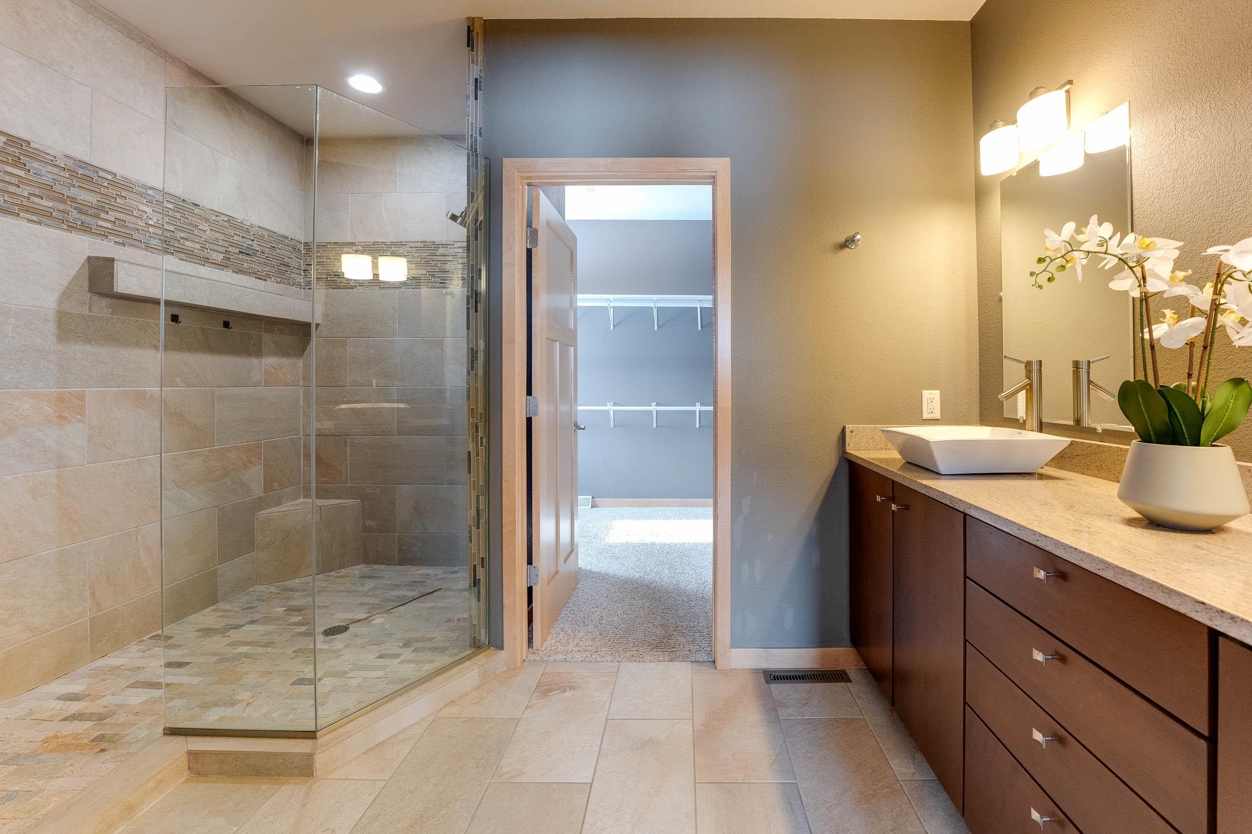 318 Lake Kegonsa Road