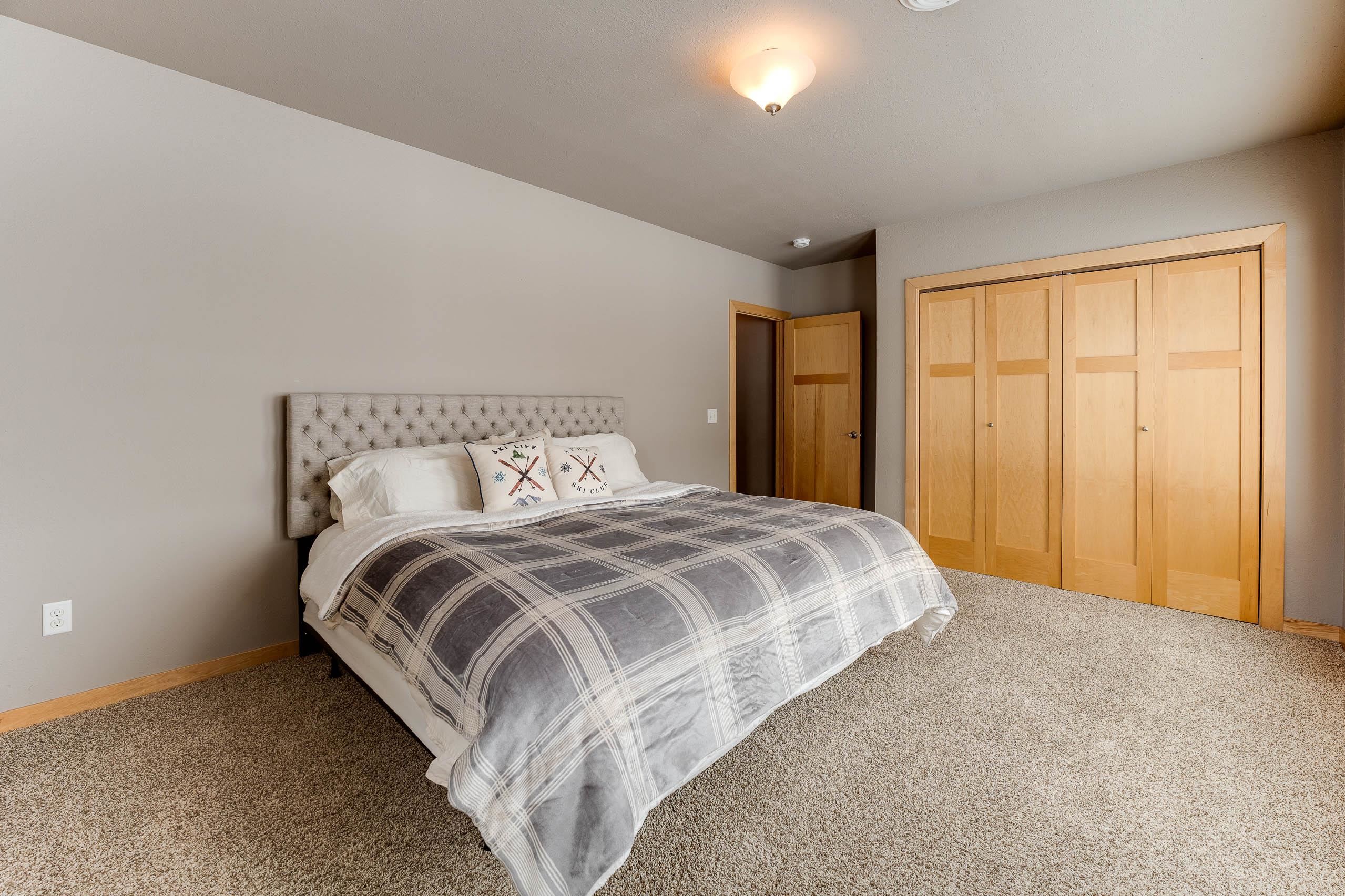 318 Lake Kegonsa Road