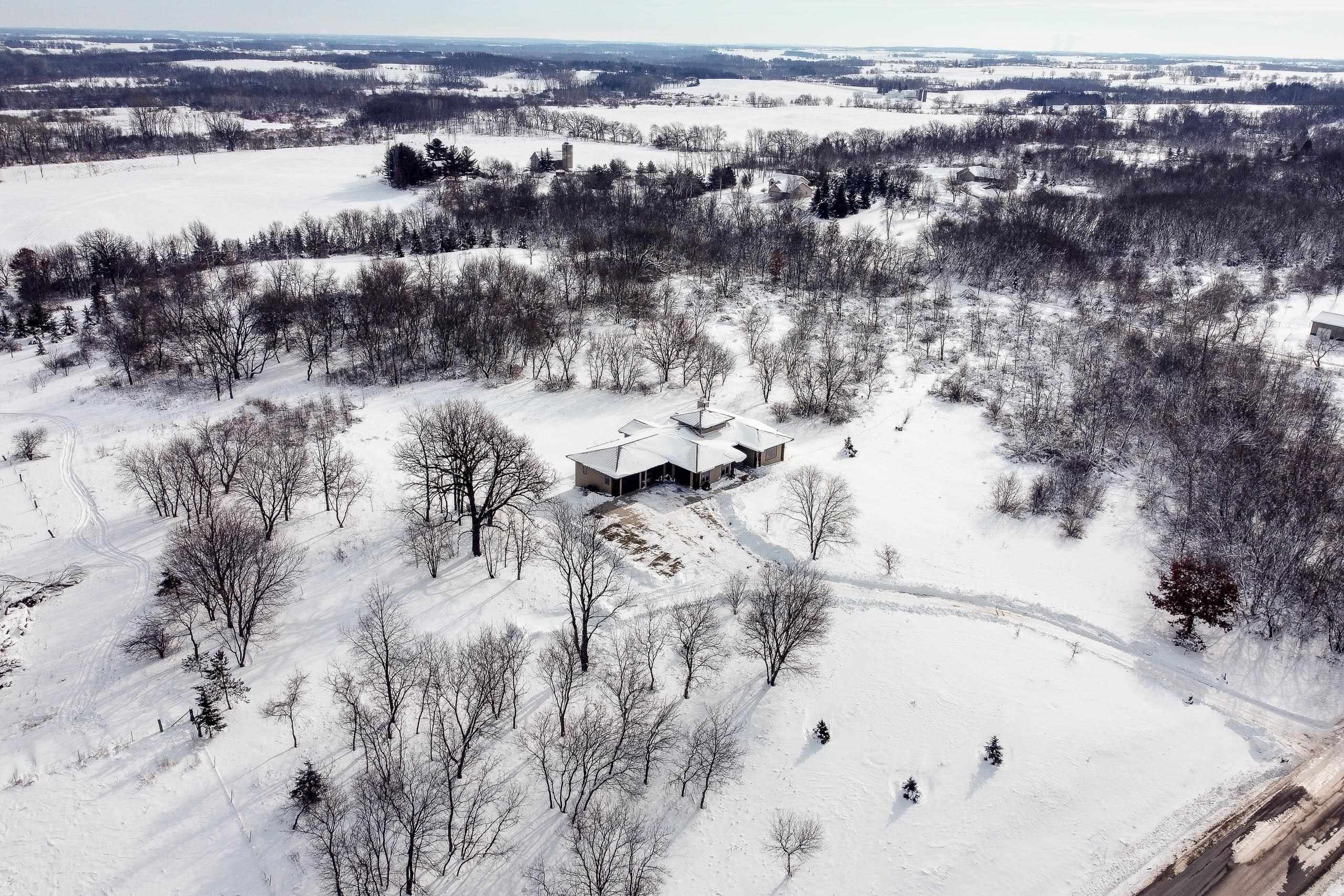 318 Lake Kegonsa Road