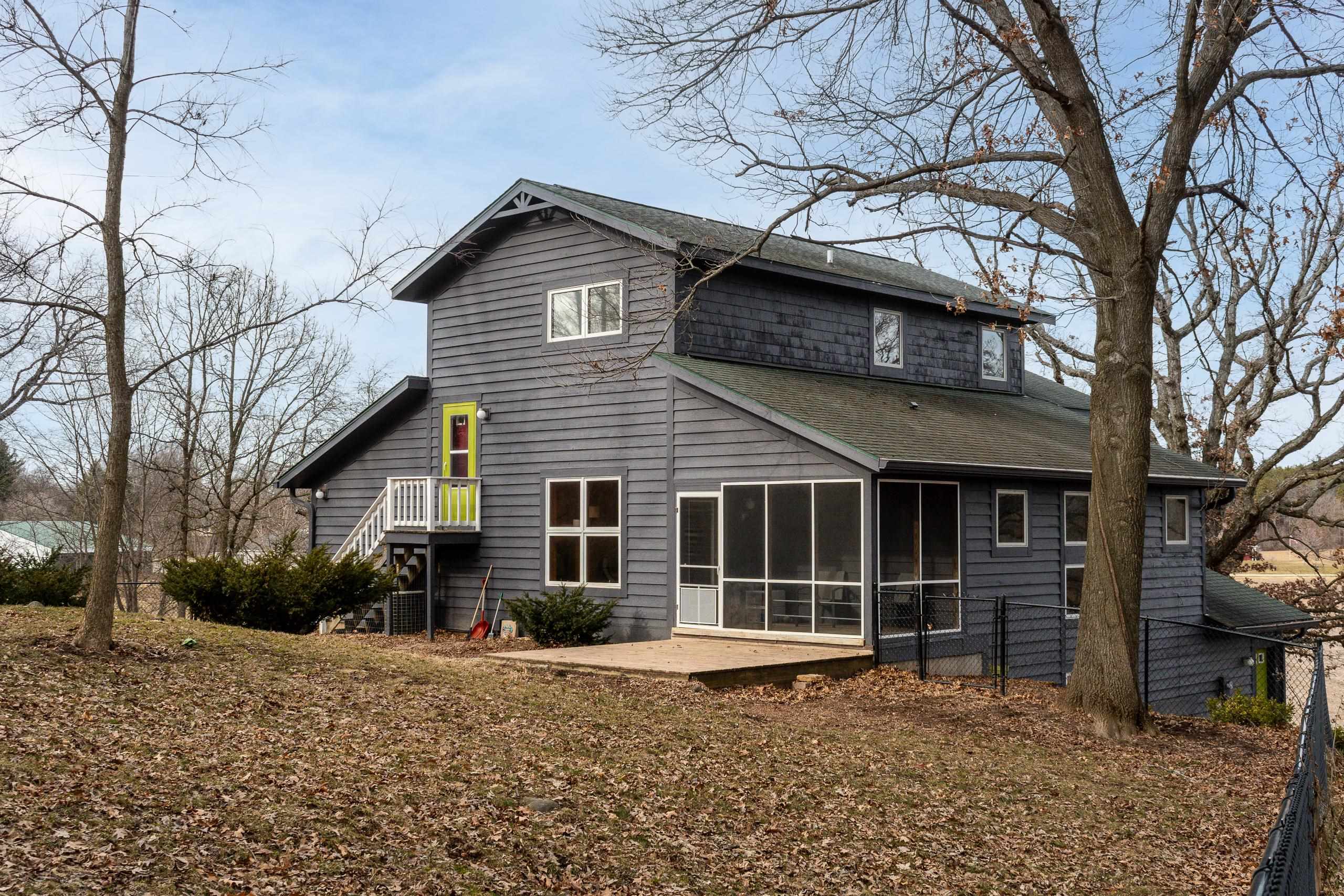 4685 Schneider Drive