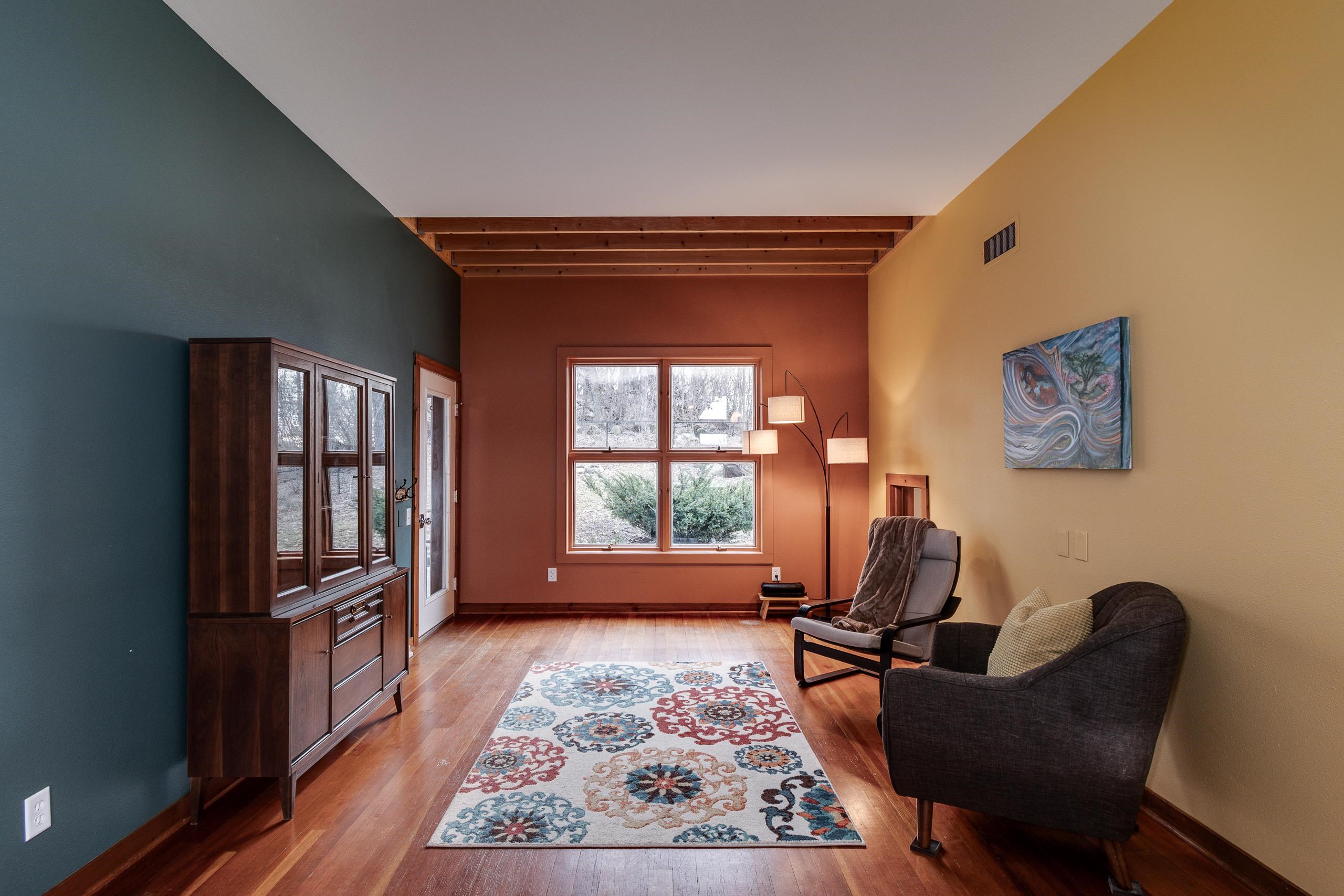 4685 Schneider Drive