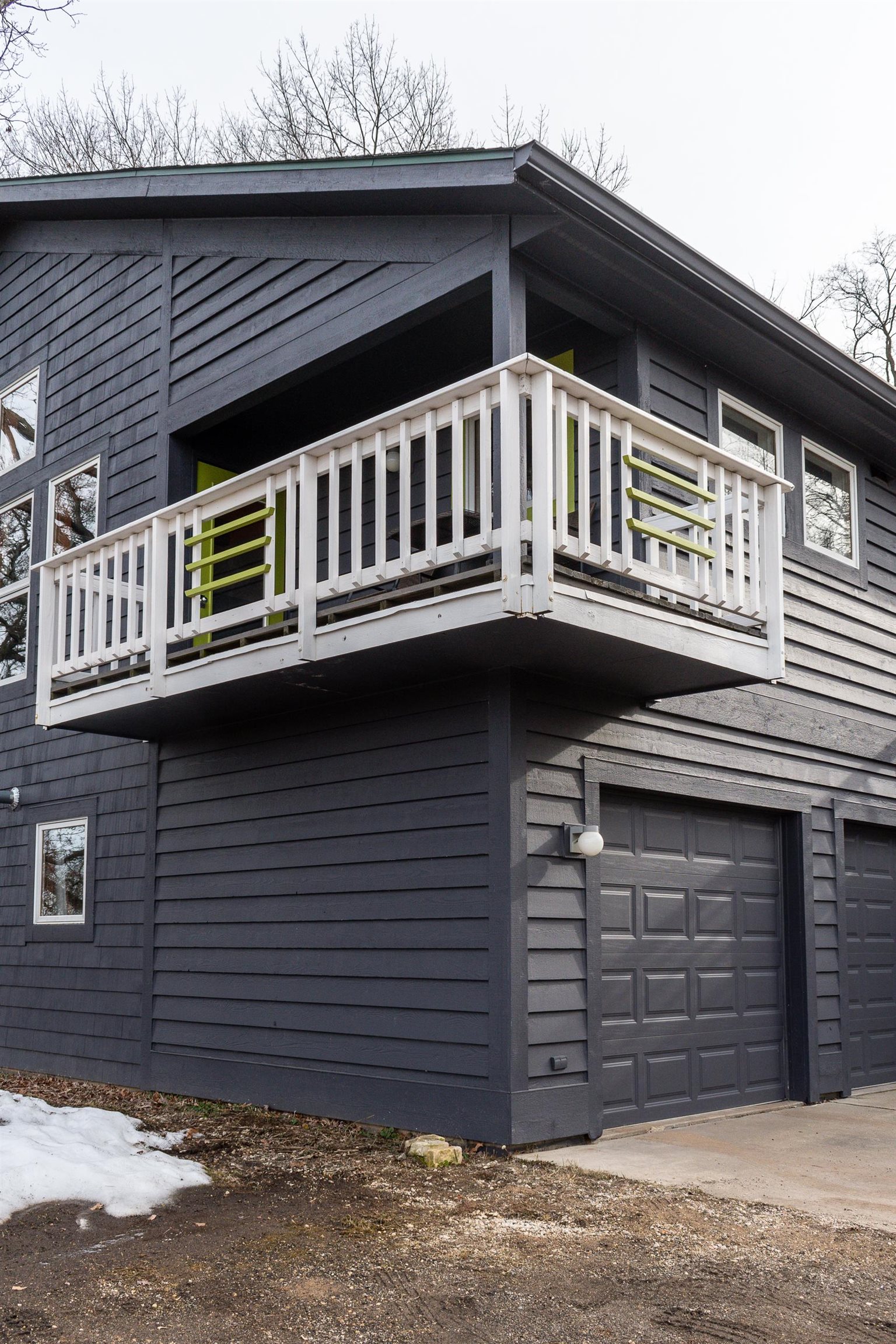 4685 Schneider Drive