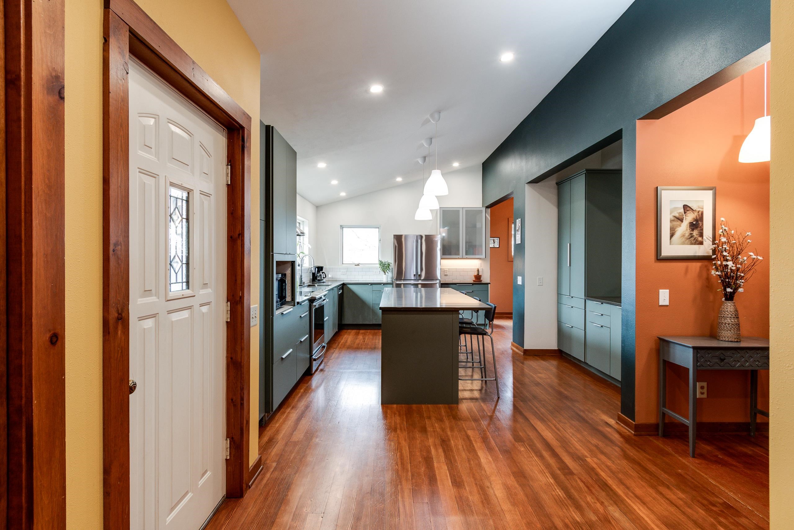 4685 Schneider Drive