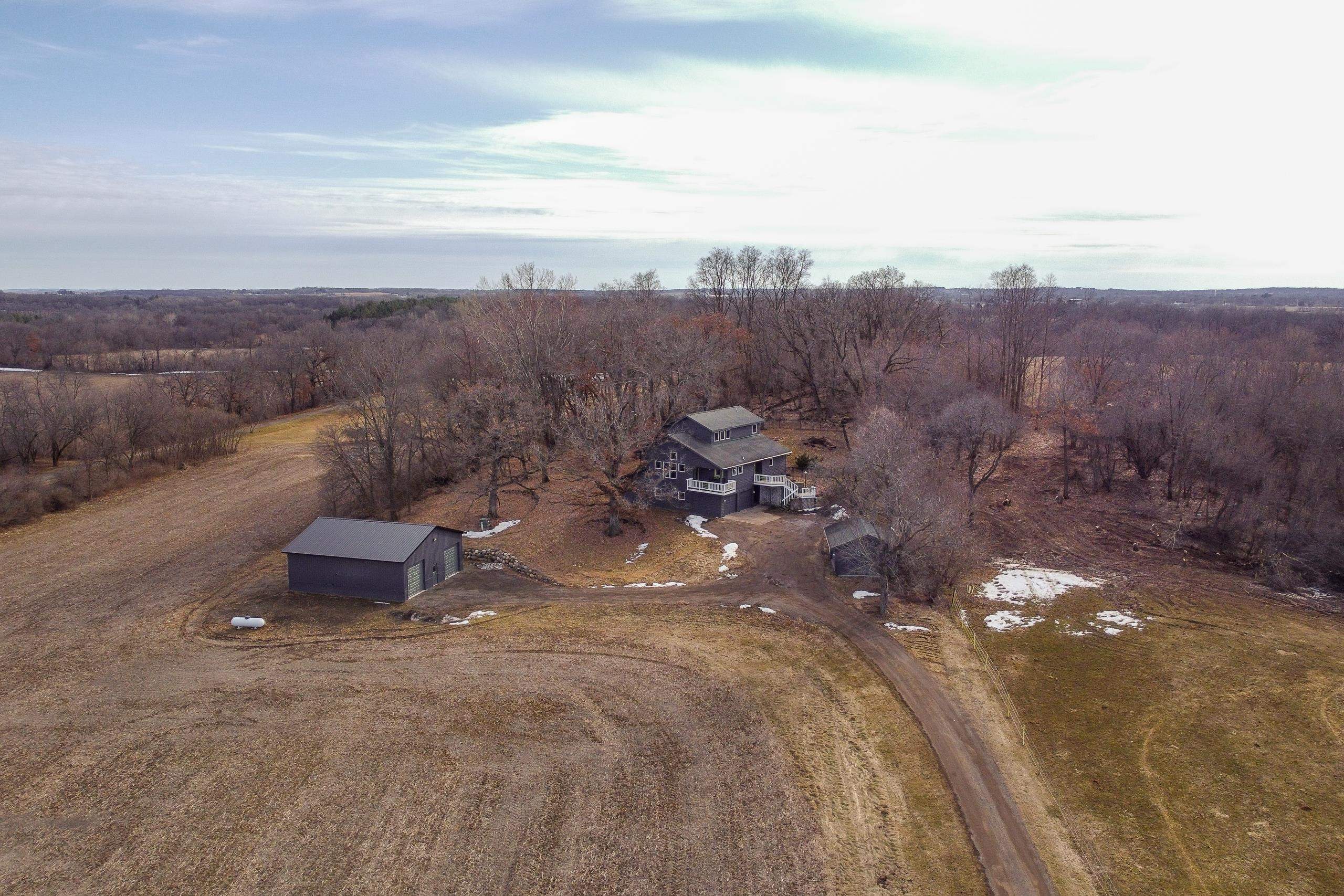 4685 Schneider Drive