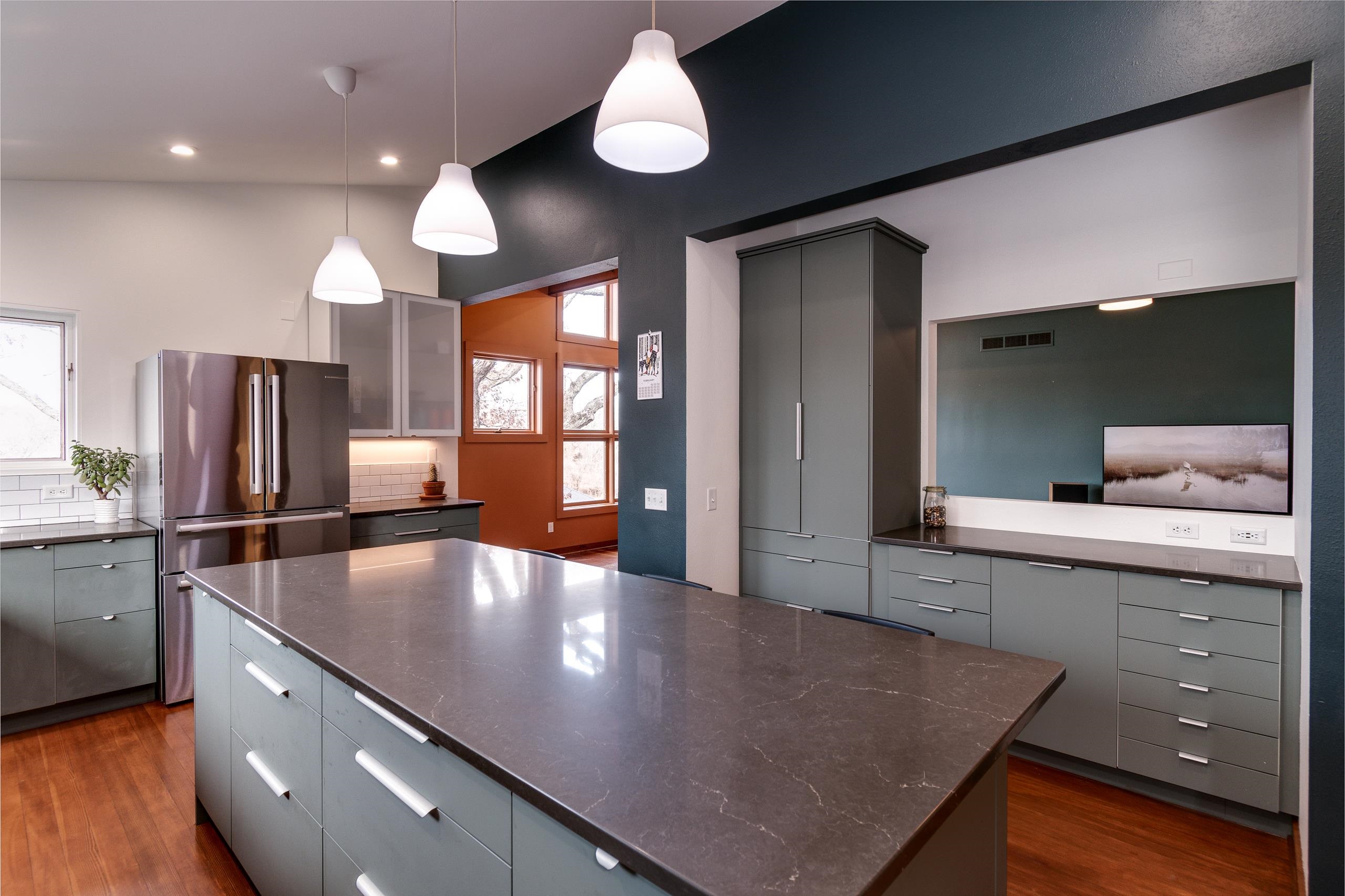 4685 Schneider Drive