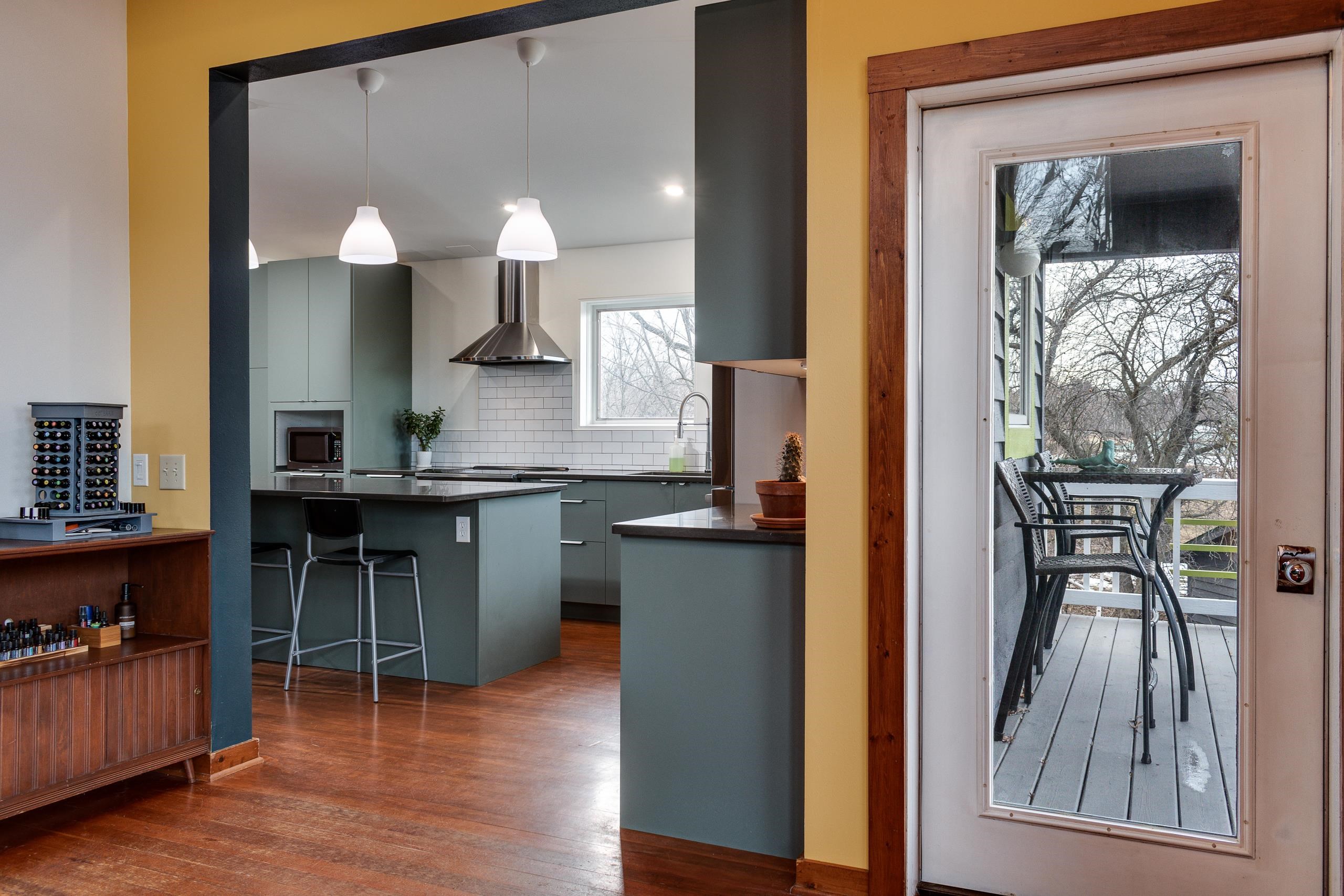 4685 Schneider Drive