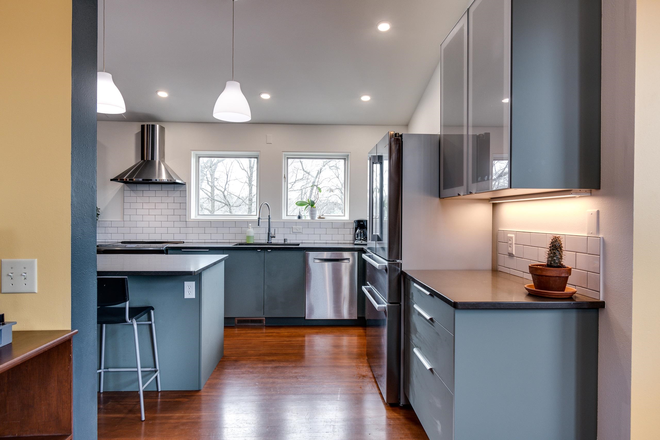 4685 Schneider Drive