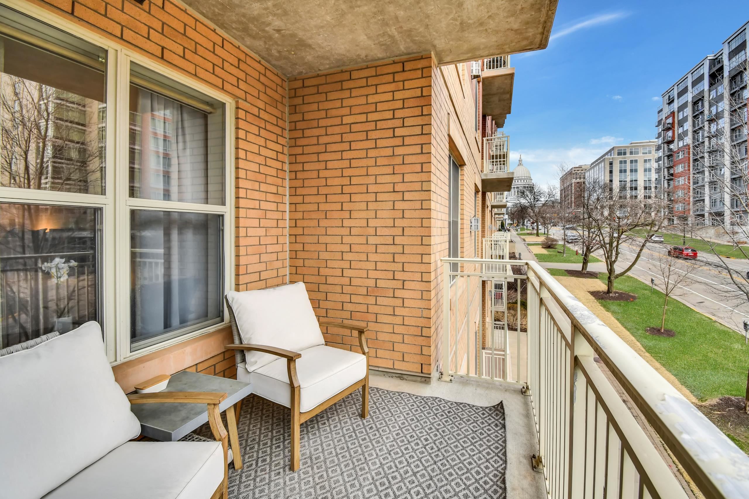 360 W Washington Avenue 202