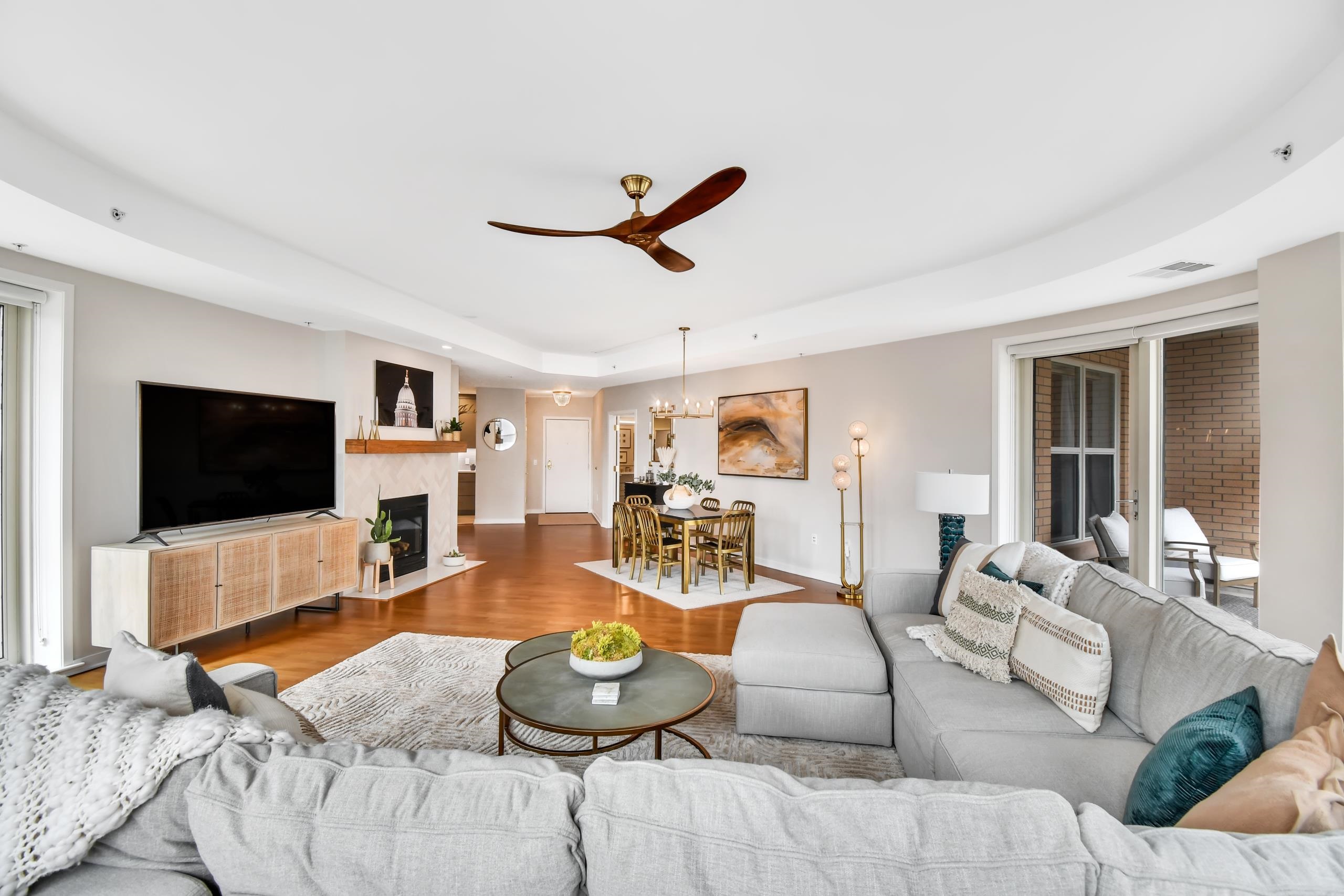 360 W Washington Avenue 202