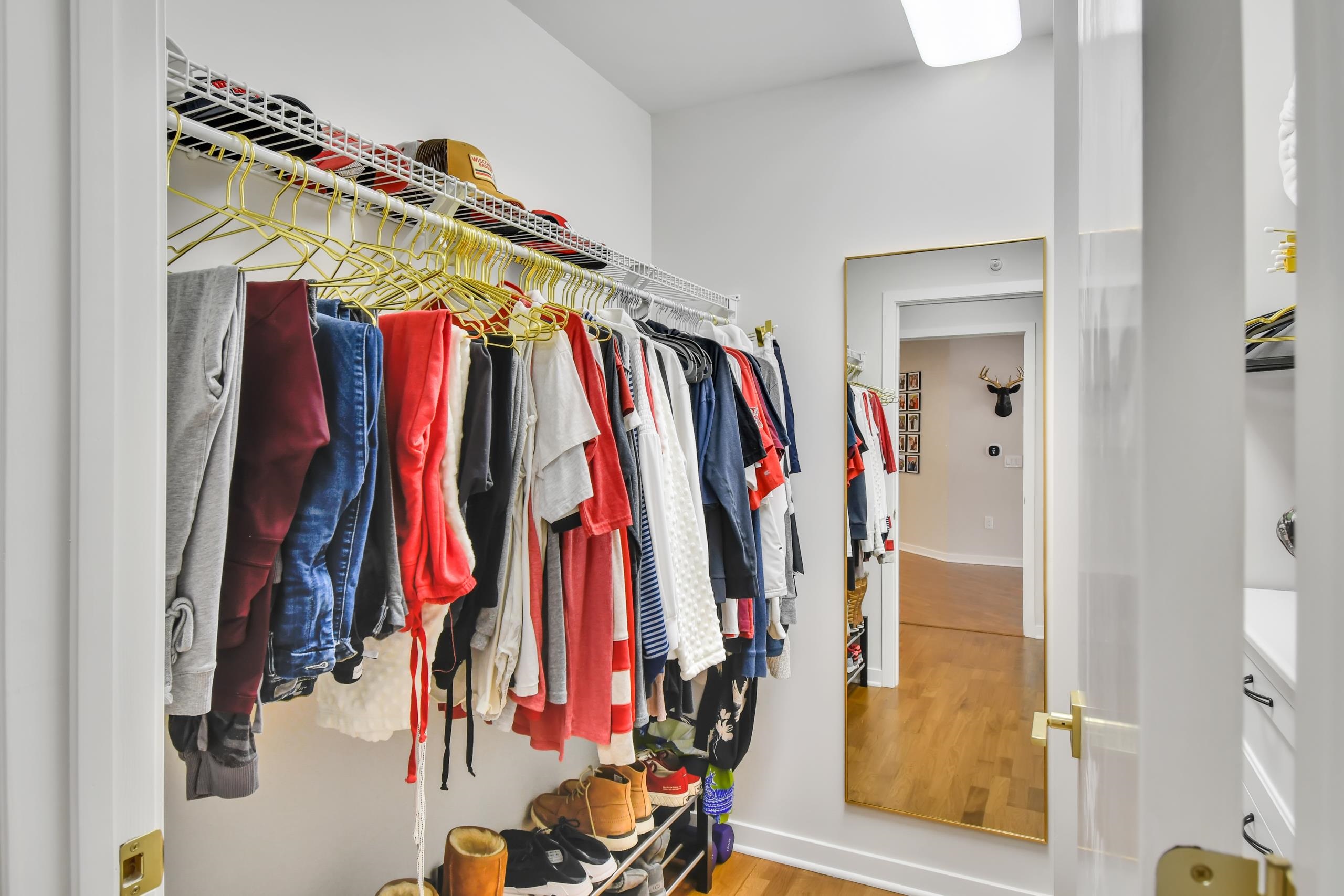 360 W Washington Avenue 202