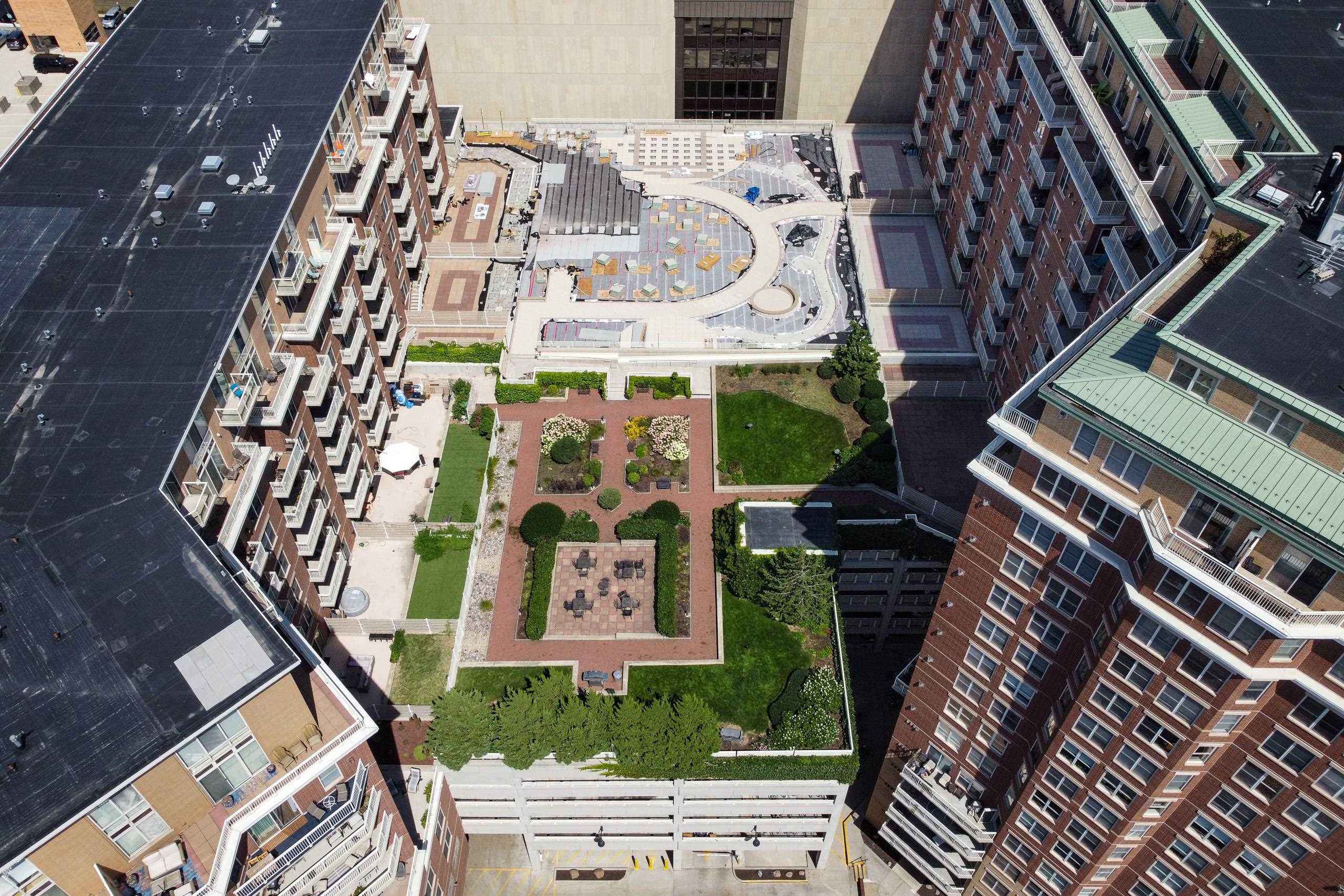 360 W Washington Avenue 202