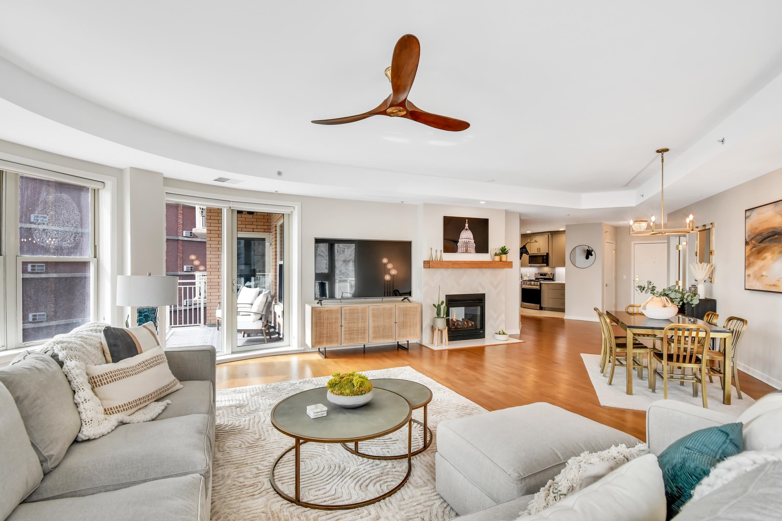 360 W Washington Avenue 202