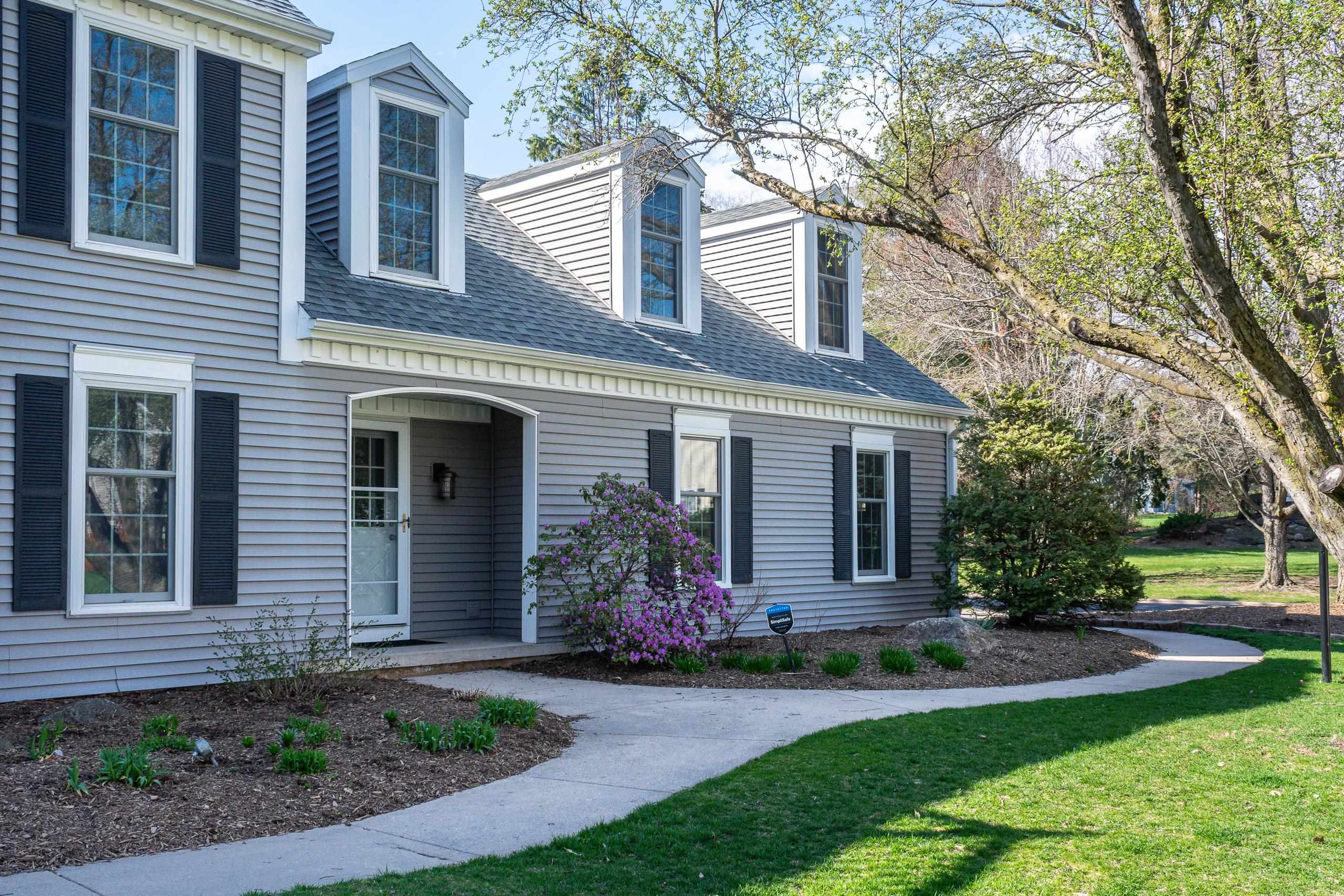 5898 Timber Ridge Trail