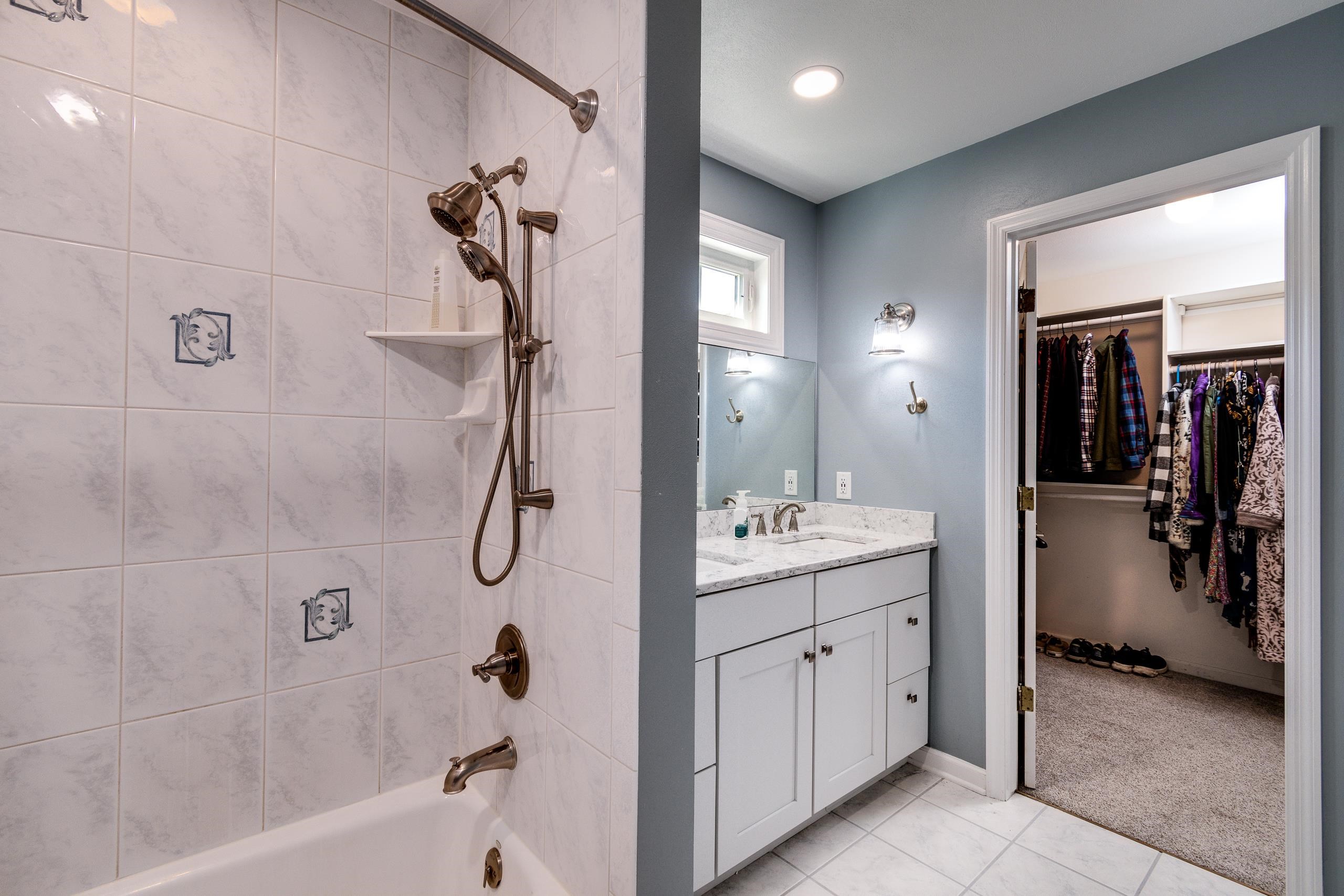 5898 Timber Ridge Trail