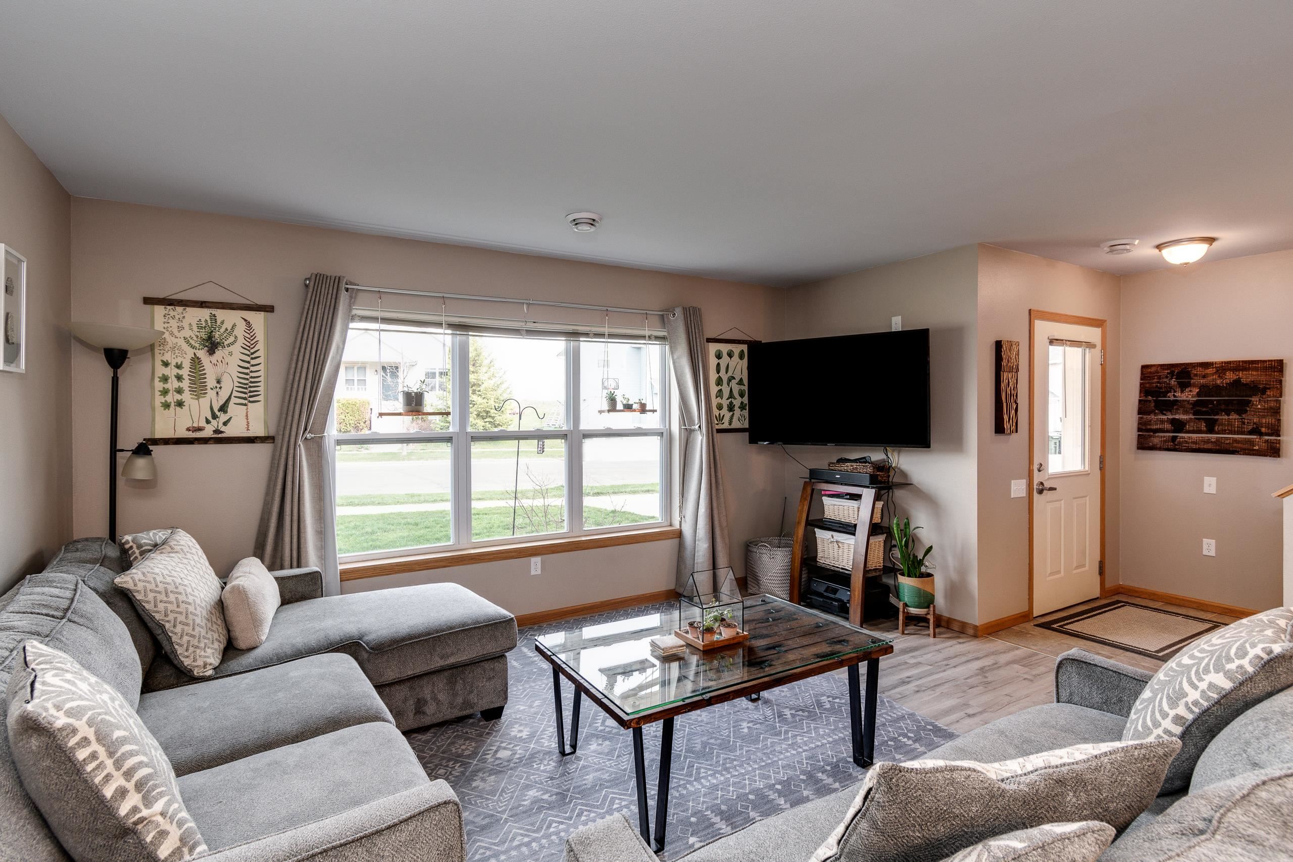 240 S Musket Ridge Drive 3