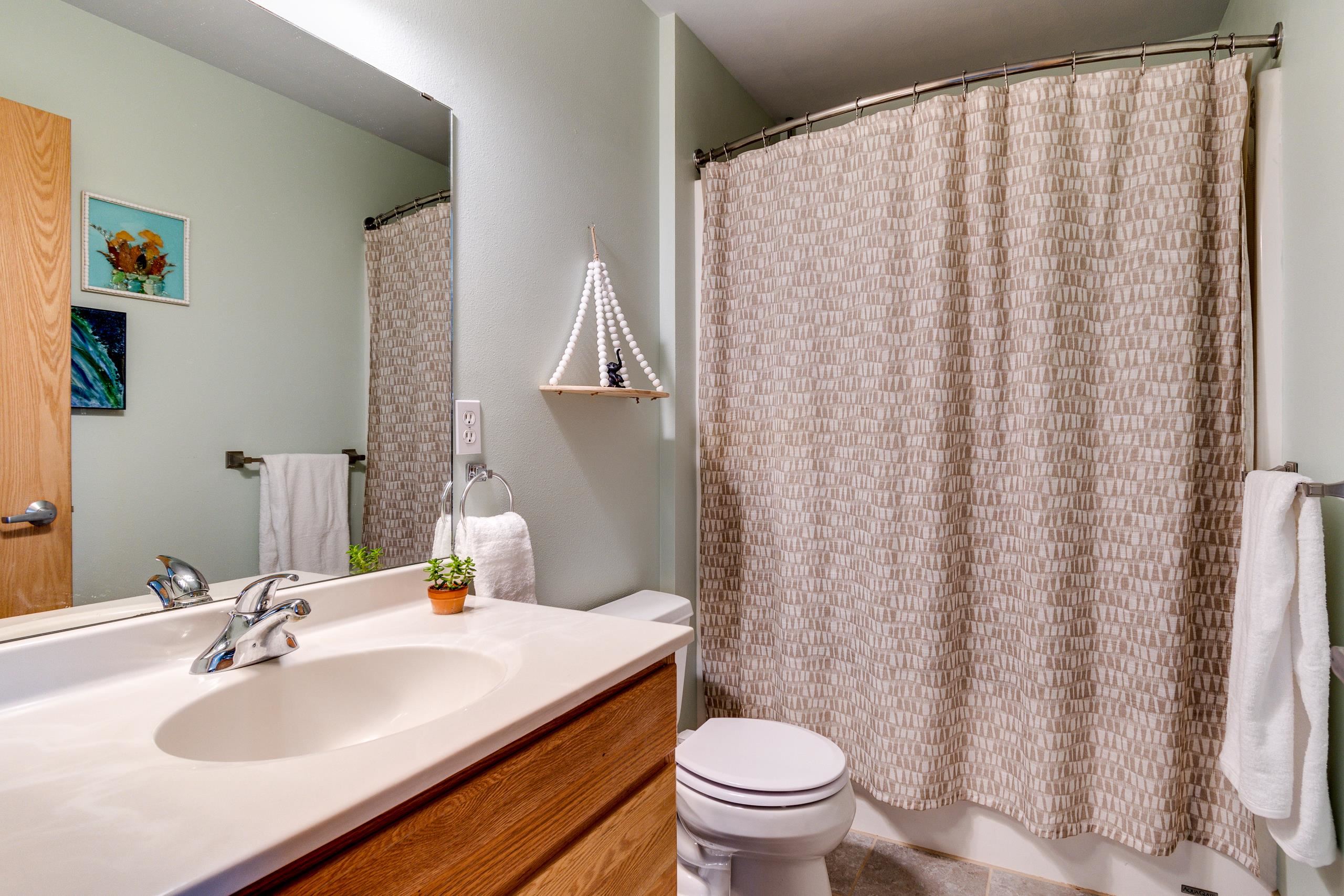 240 S Musket Ridge Drive 3