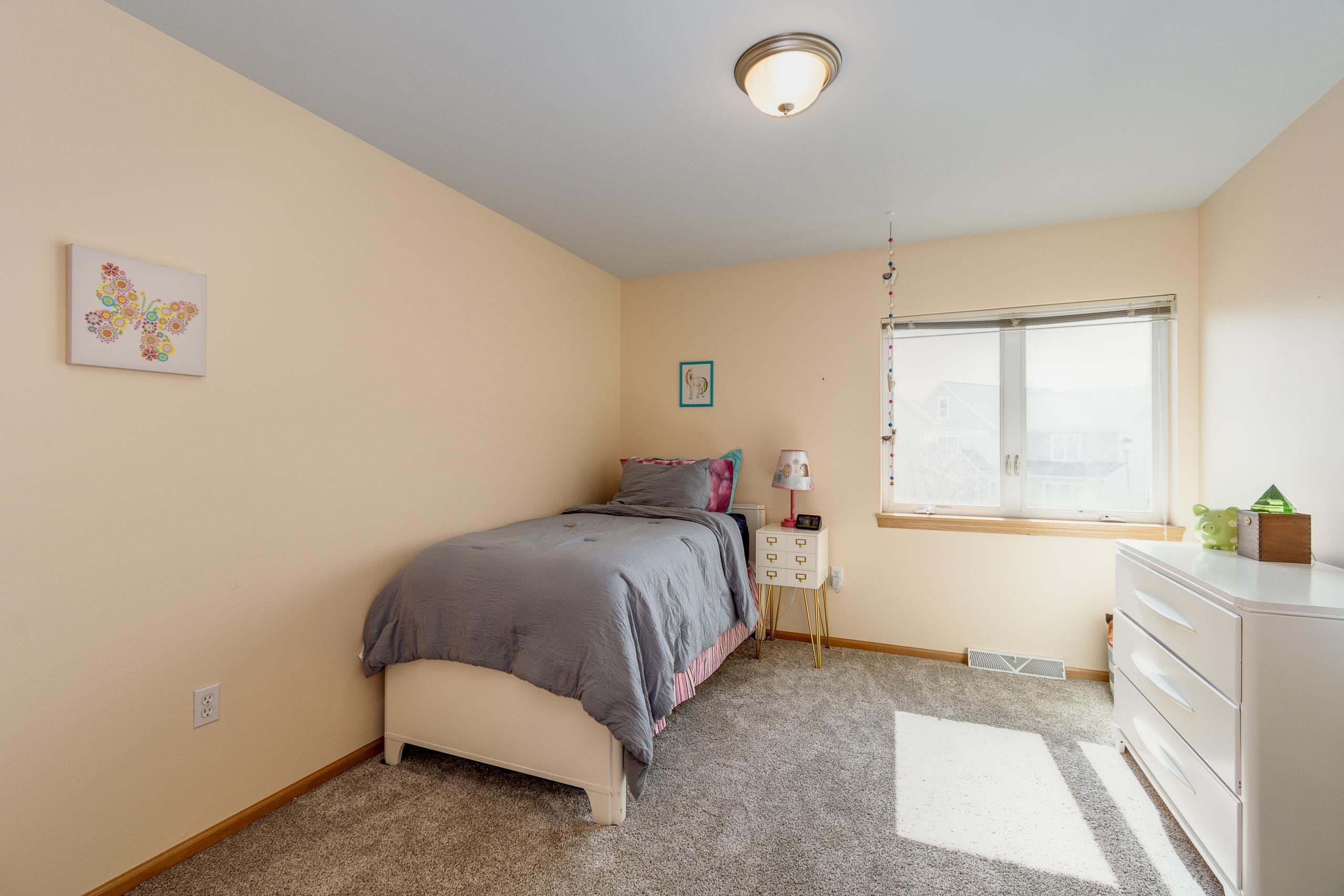 240 S Musket Ridge Drive 3