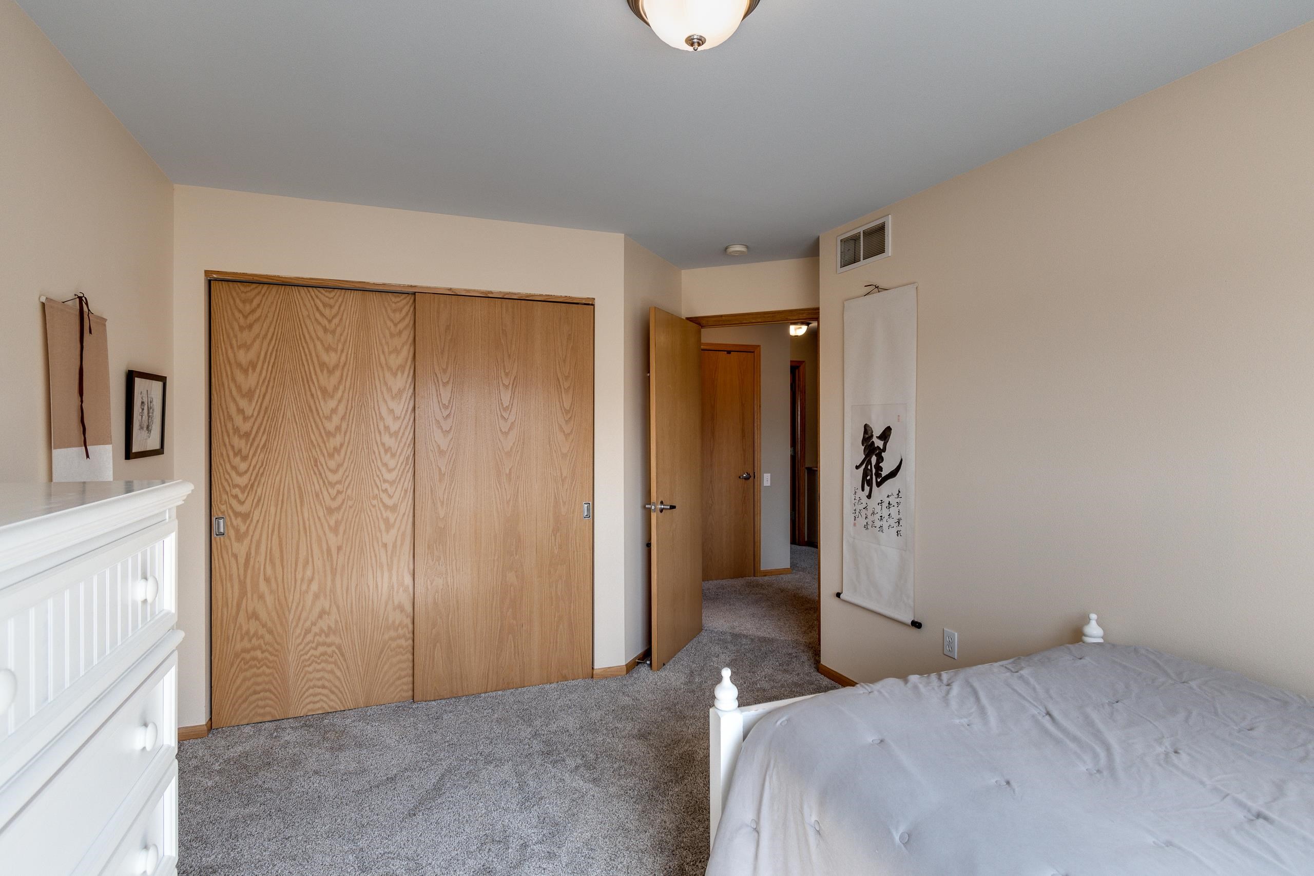 240 S Musket Ridge Drive 3