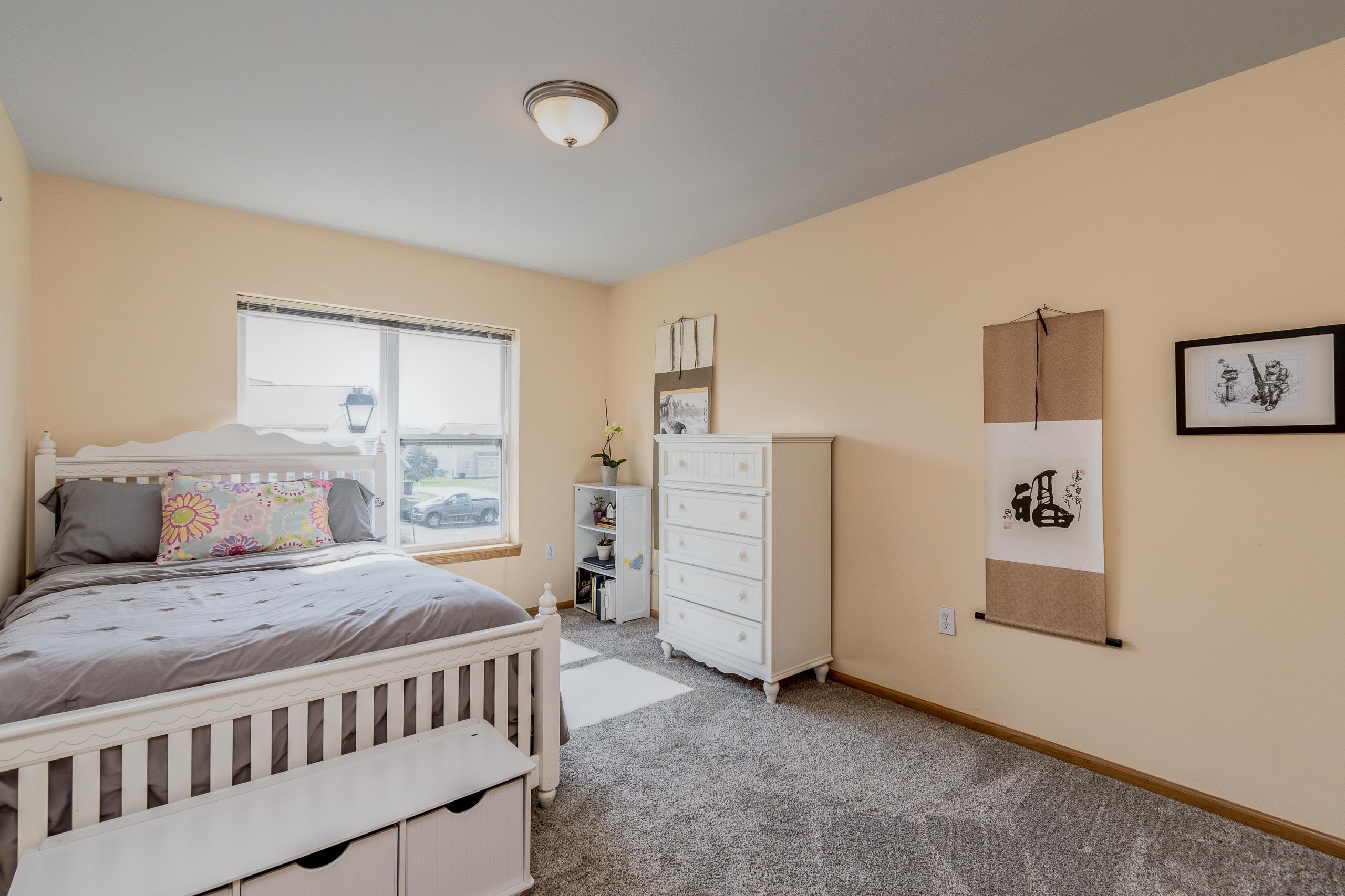 240 S Musket Ridge Drive 3