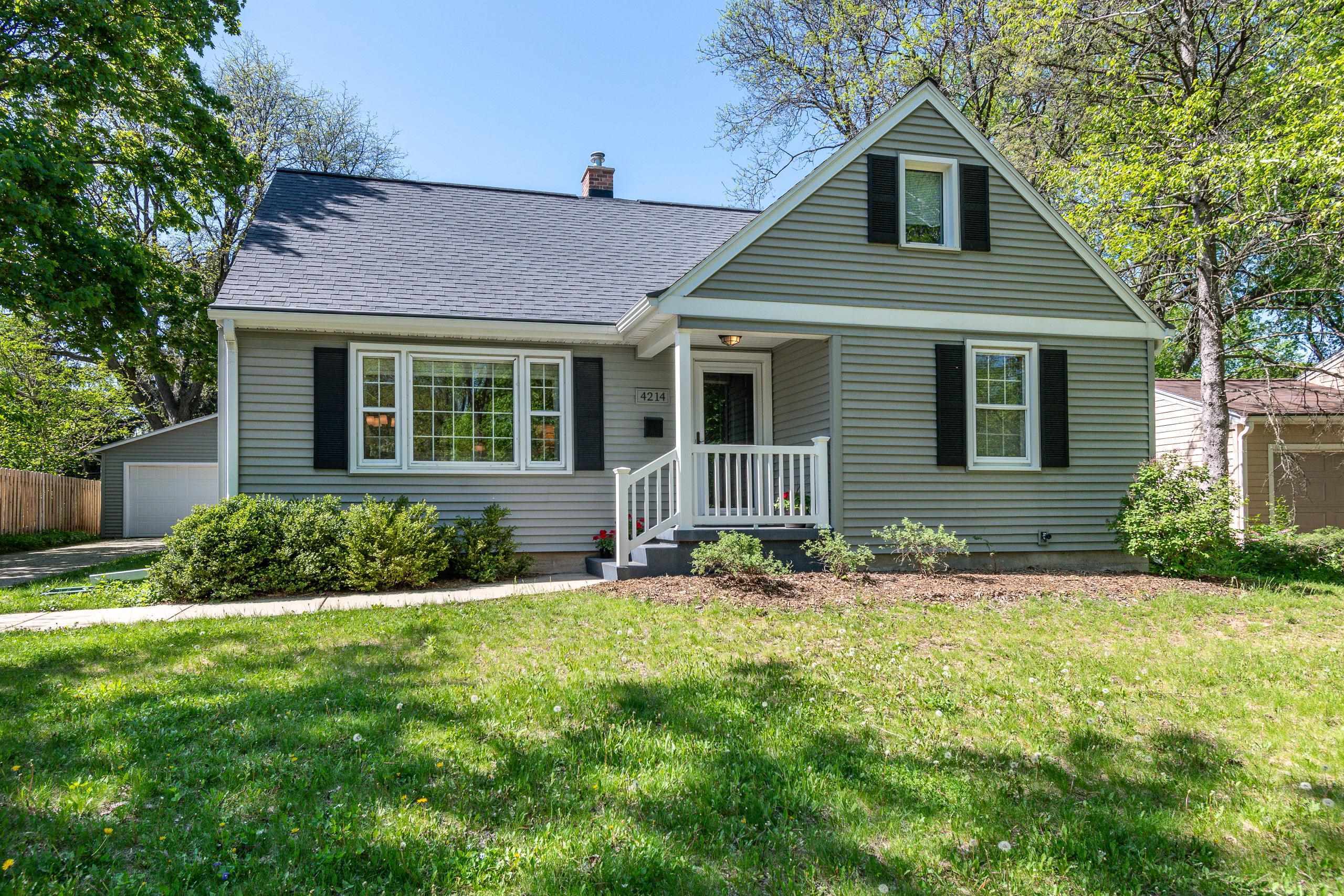 4214 St Clair Street