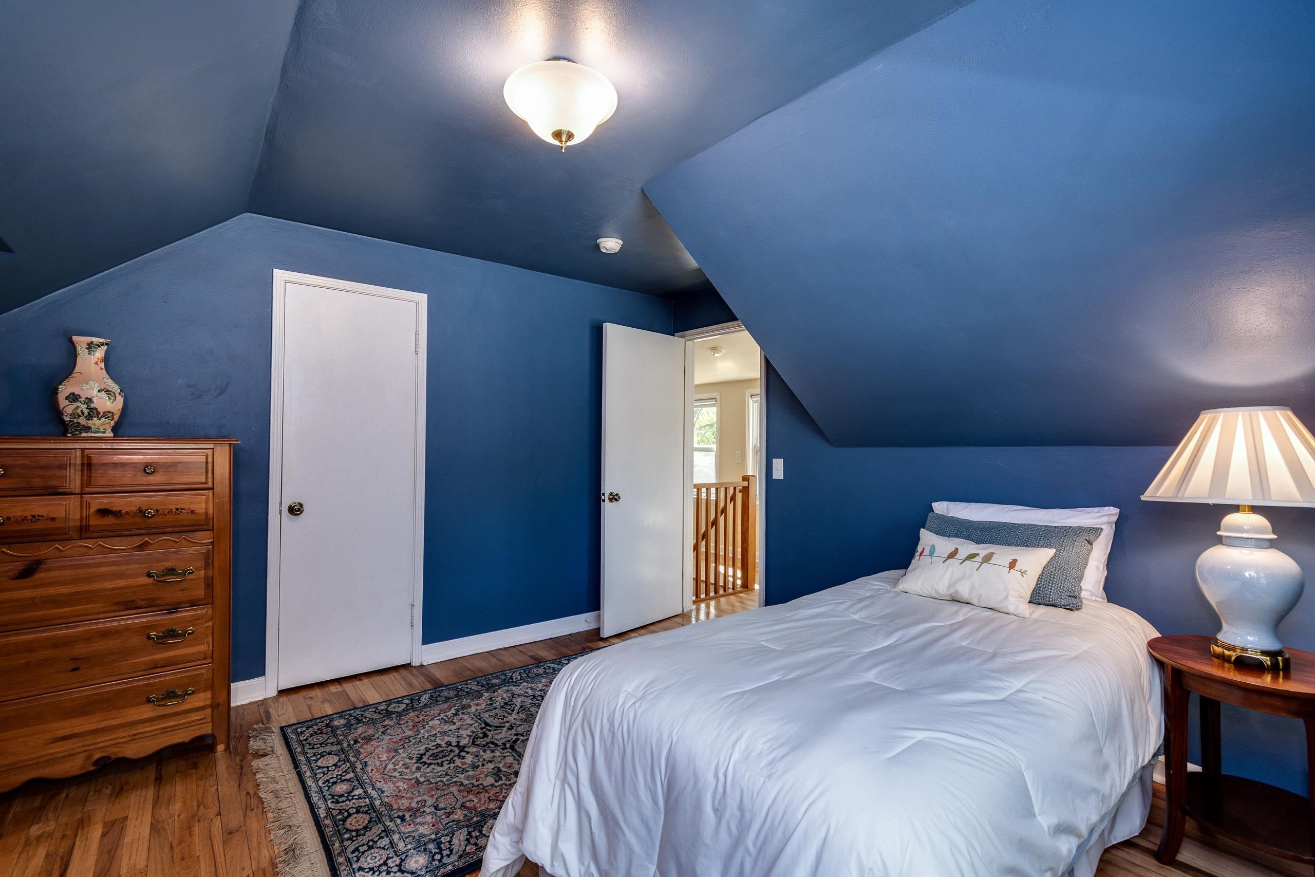 4214 St Clair Street