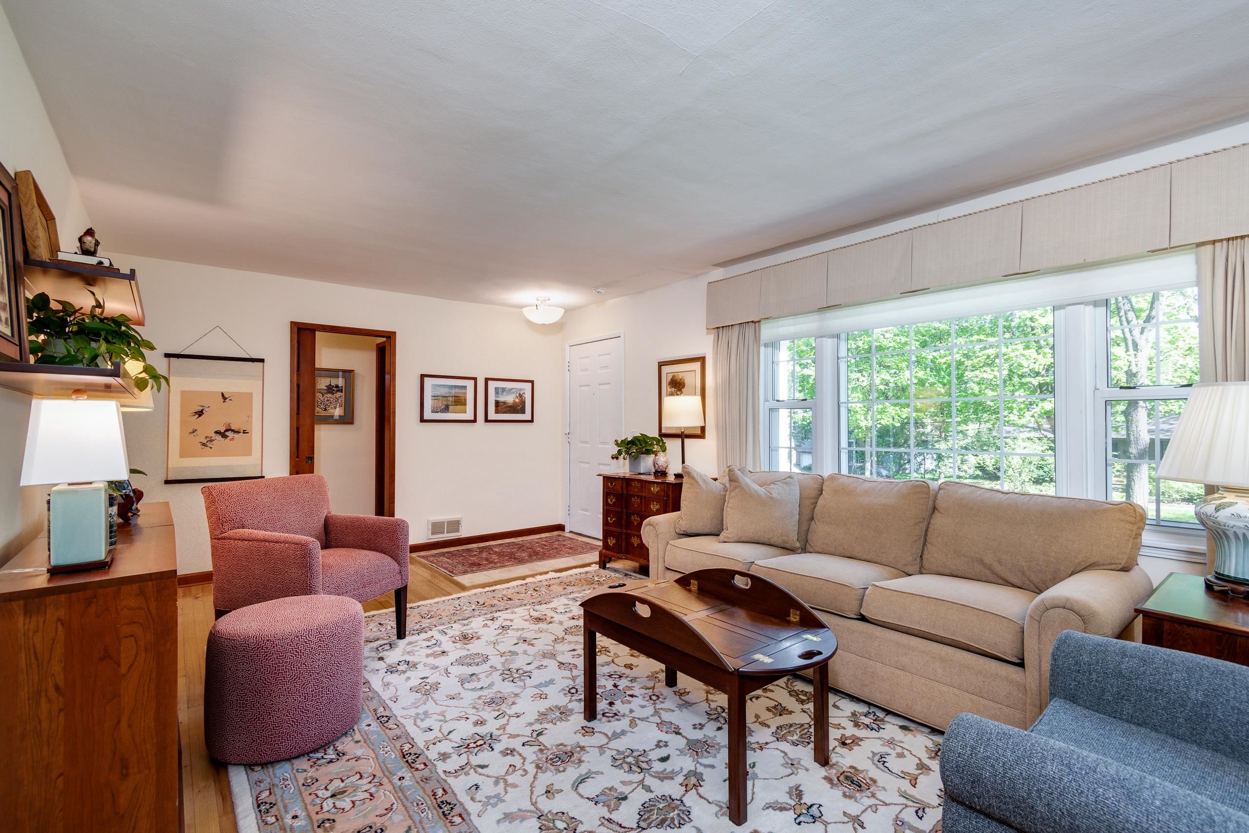 4214 St Clair Street