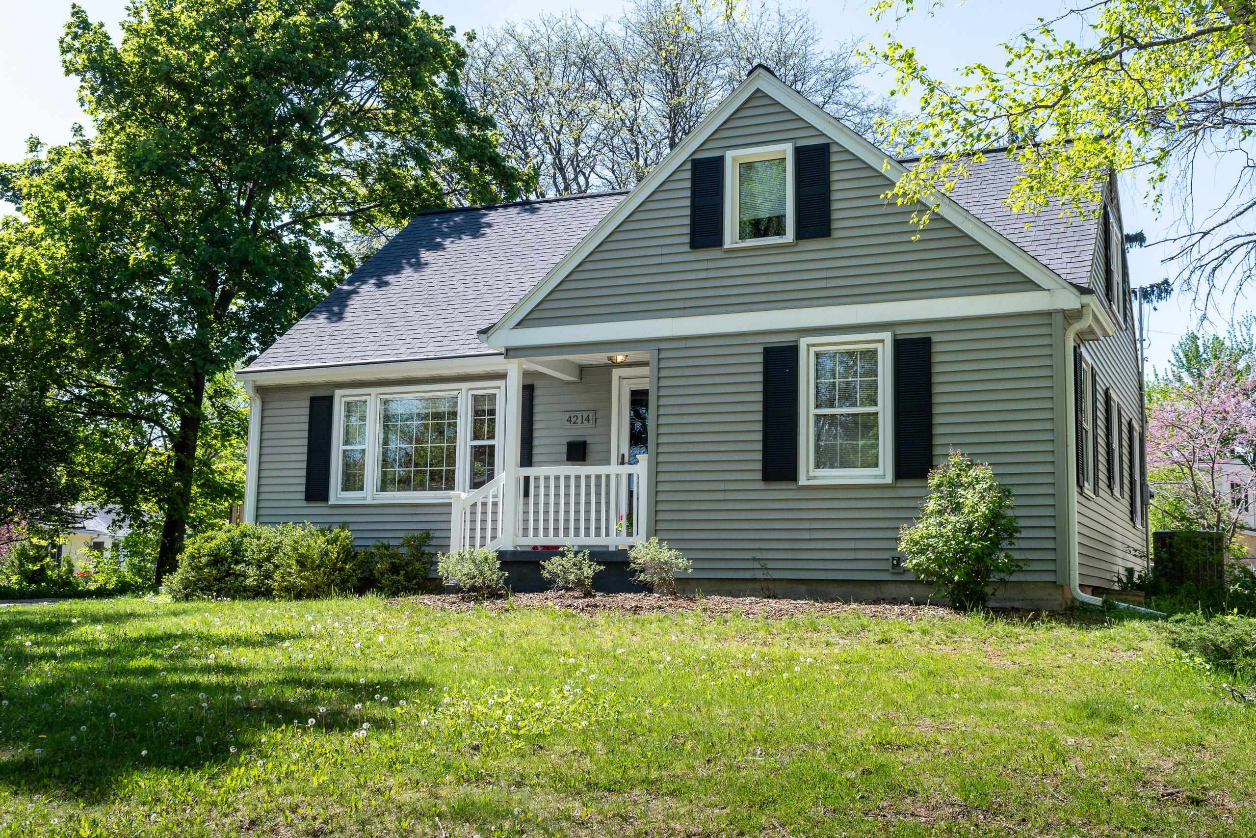 4214 St Clair Street