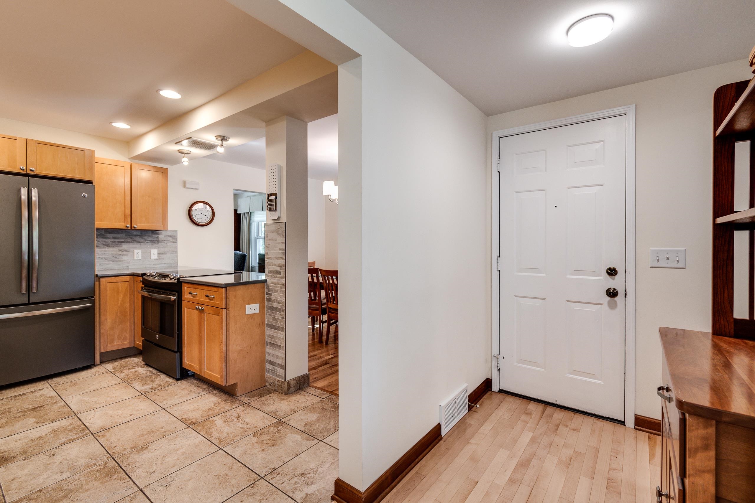 4214 St Clair Street