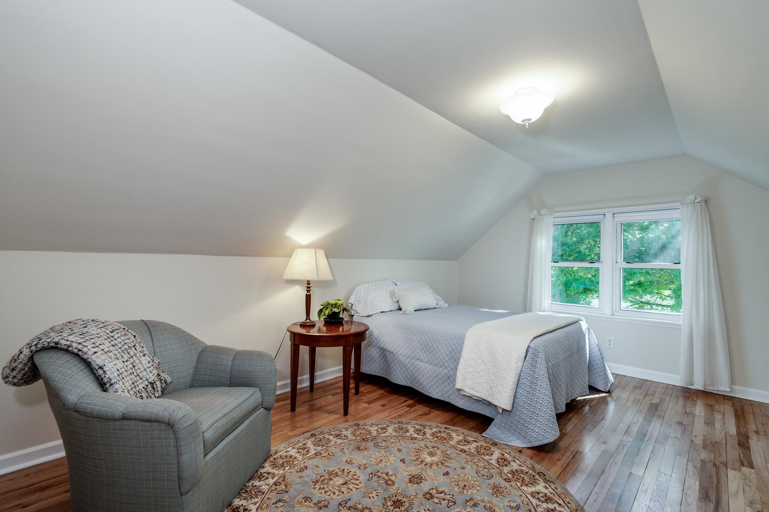 4214 St Clair Street