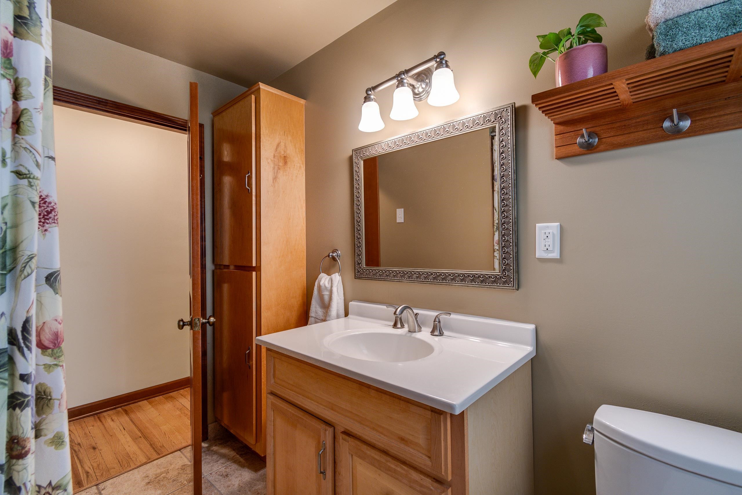 4214 St Clair Street