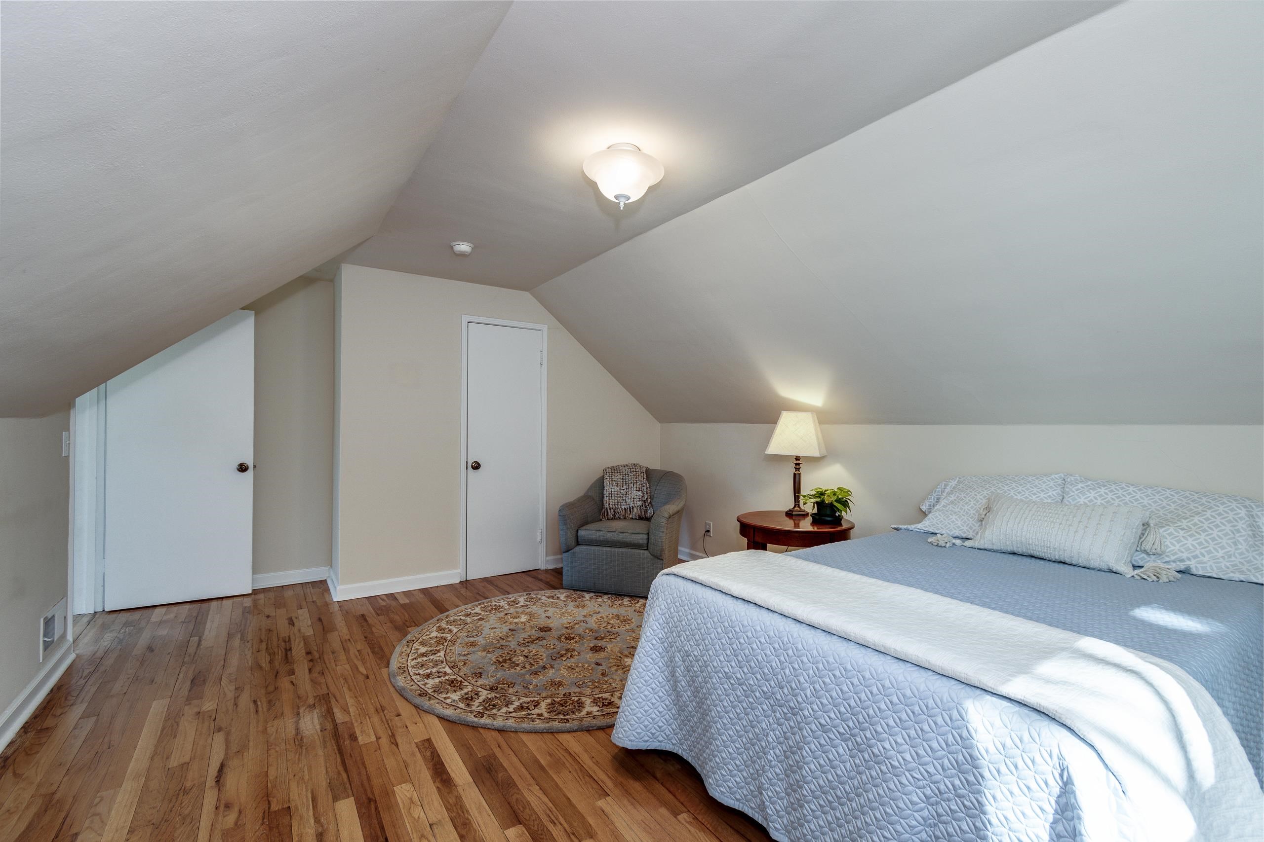 4214 St Clair Street