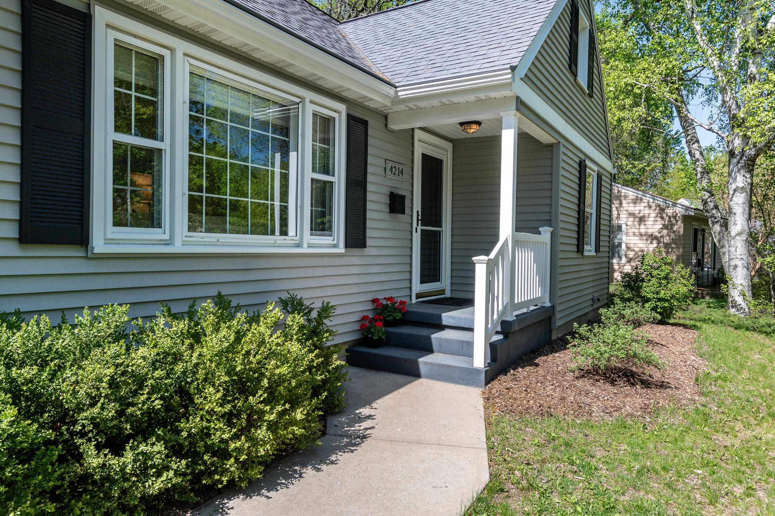 4214 St Clair Street