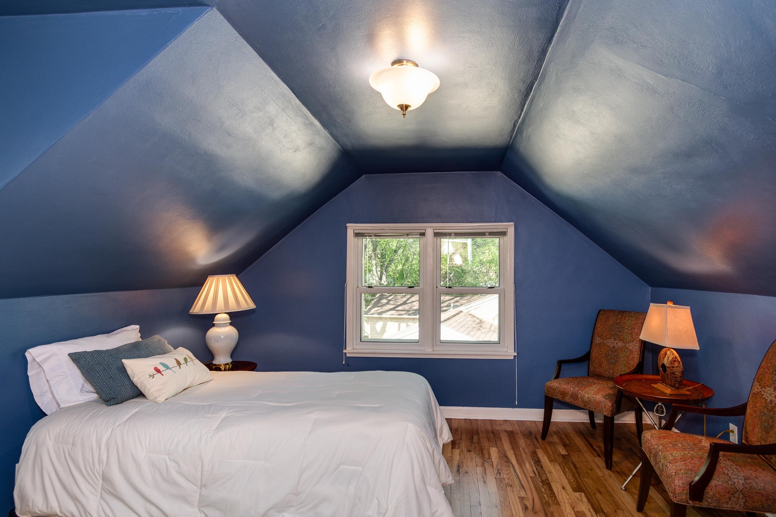 4214 St Clair Street