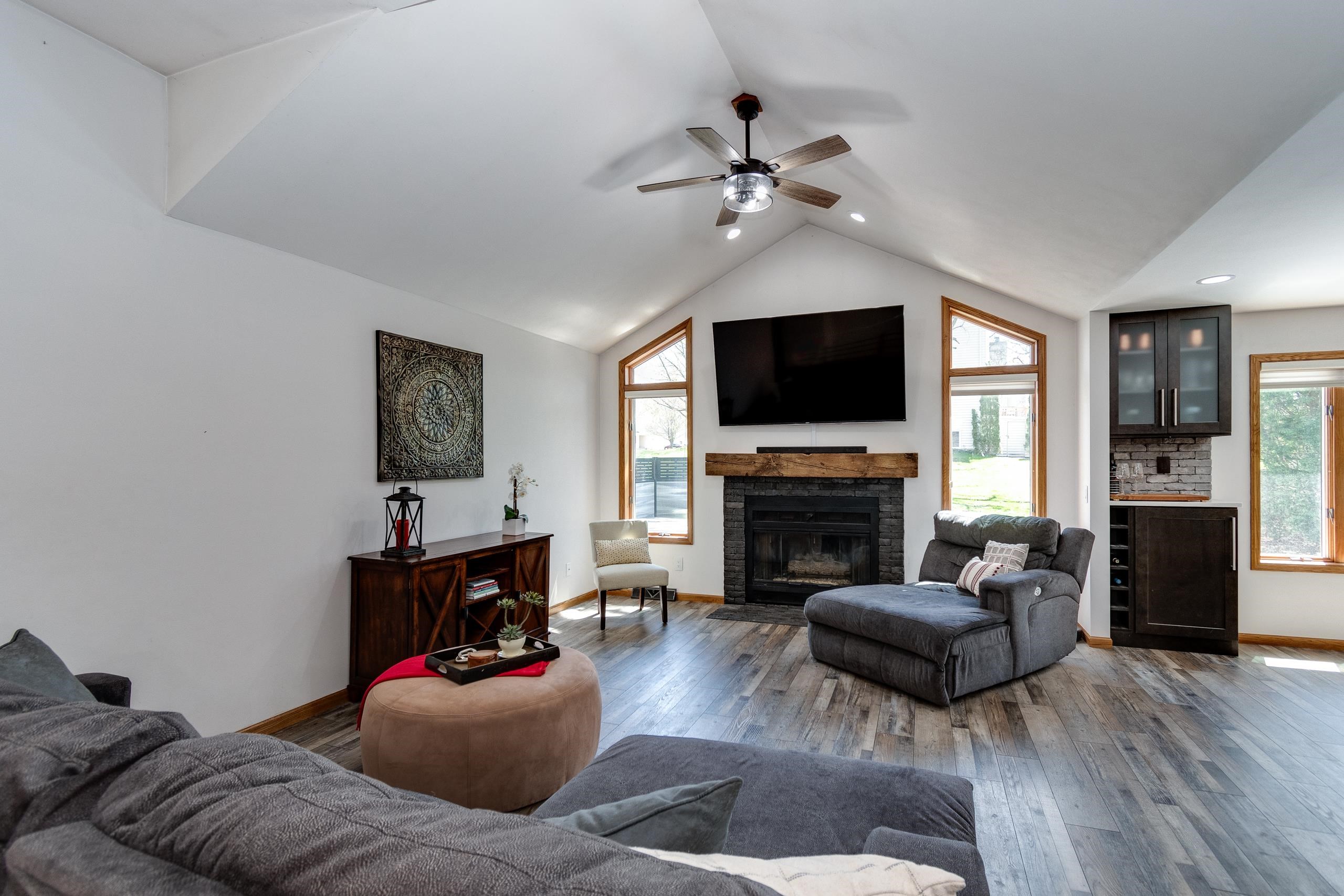 5589 Byrneland Street