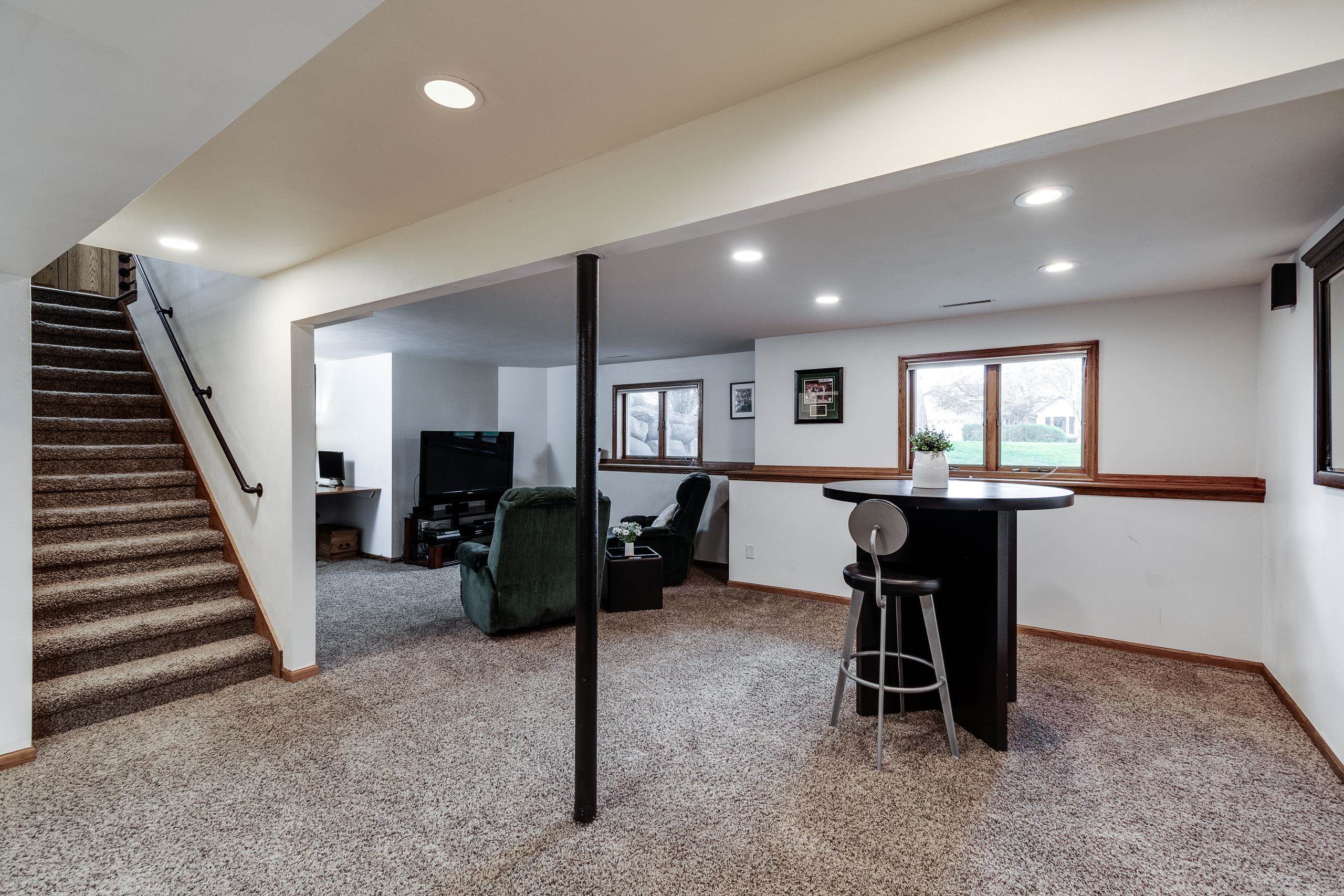 5589 Byrneland Street