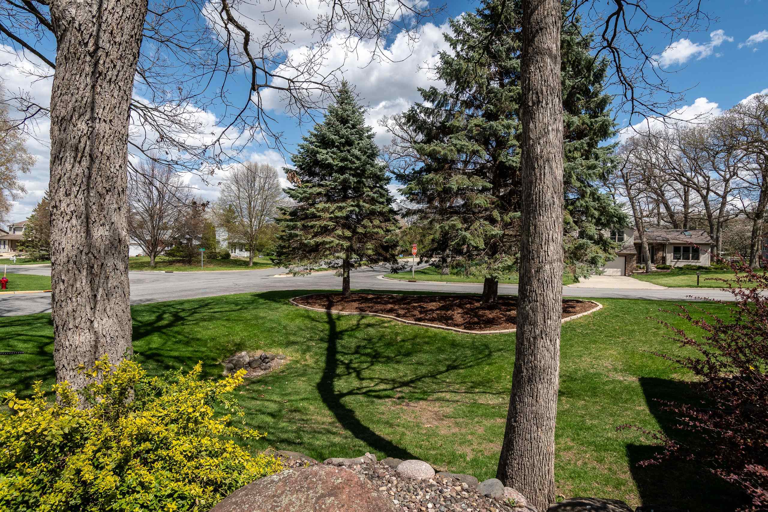 5589 Byrneland Street