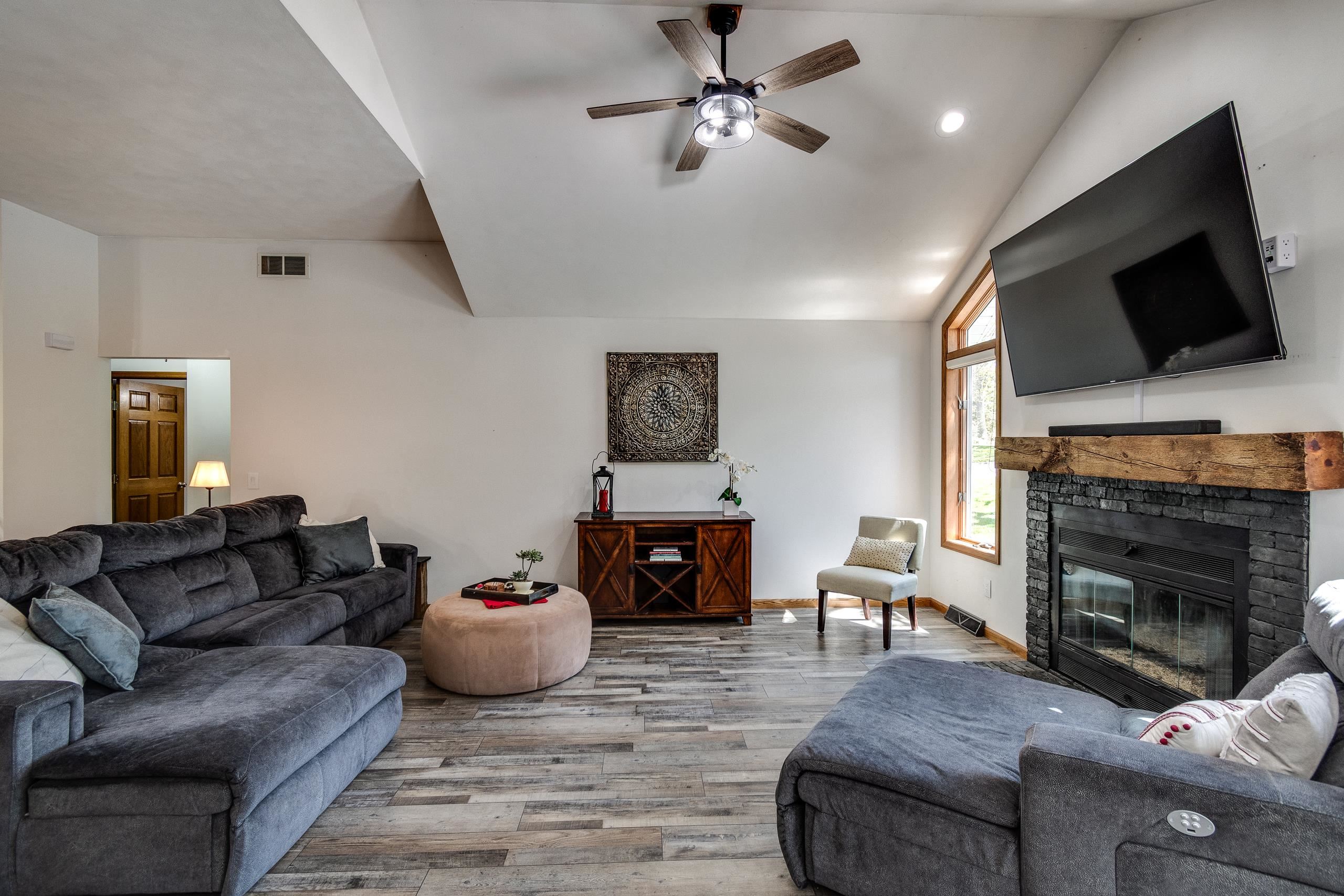 5589 Byrneland Street