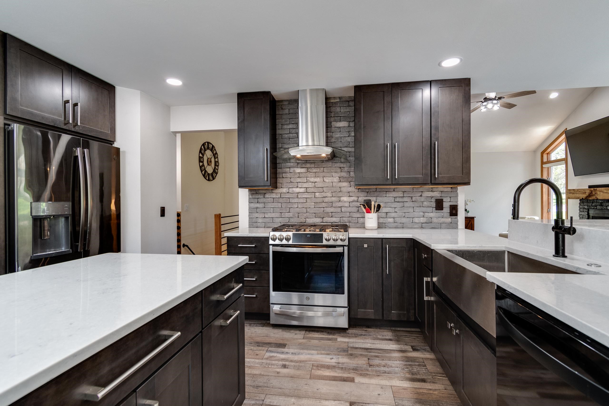 5589 Byrneland Street