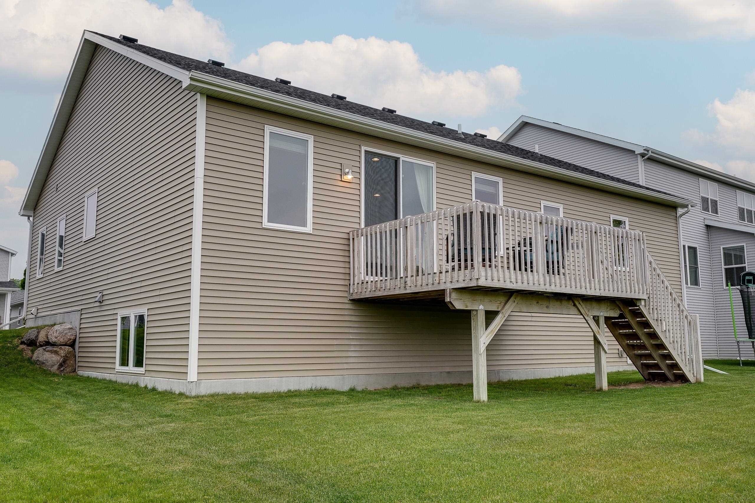 1237 Crane Meadow Way