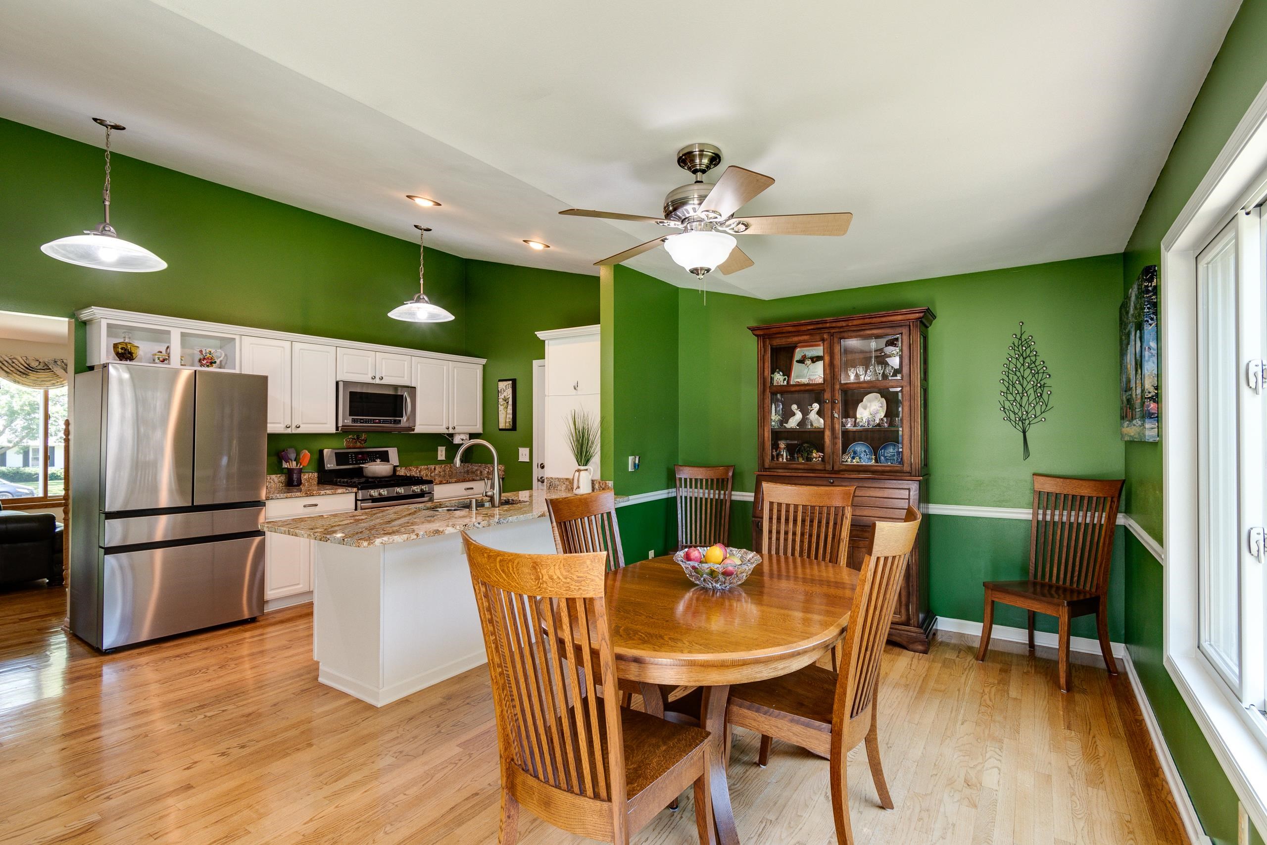 2434 Simpson Court