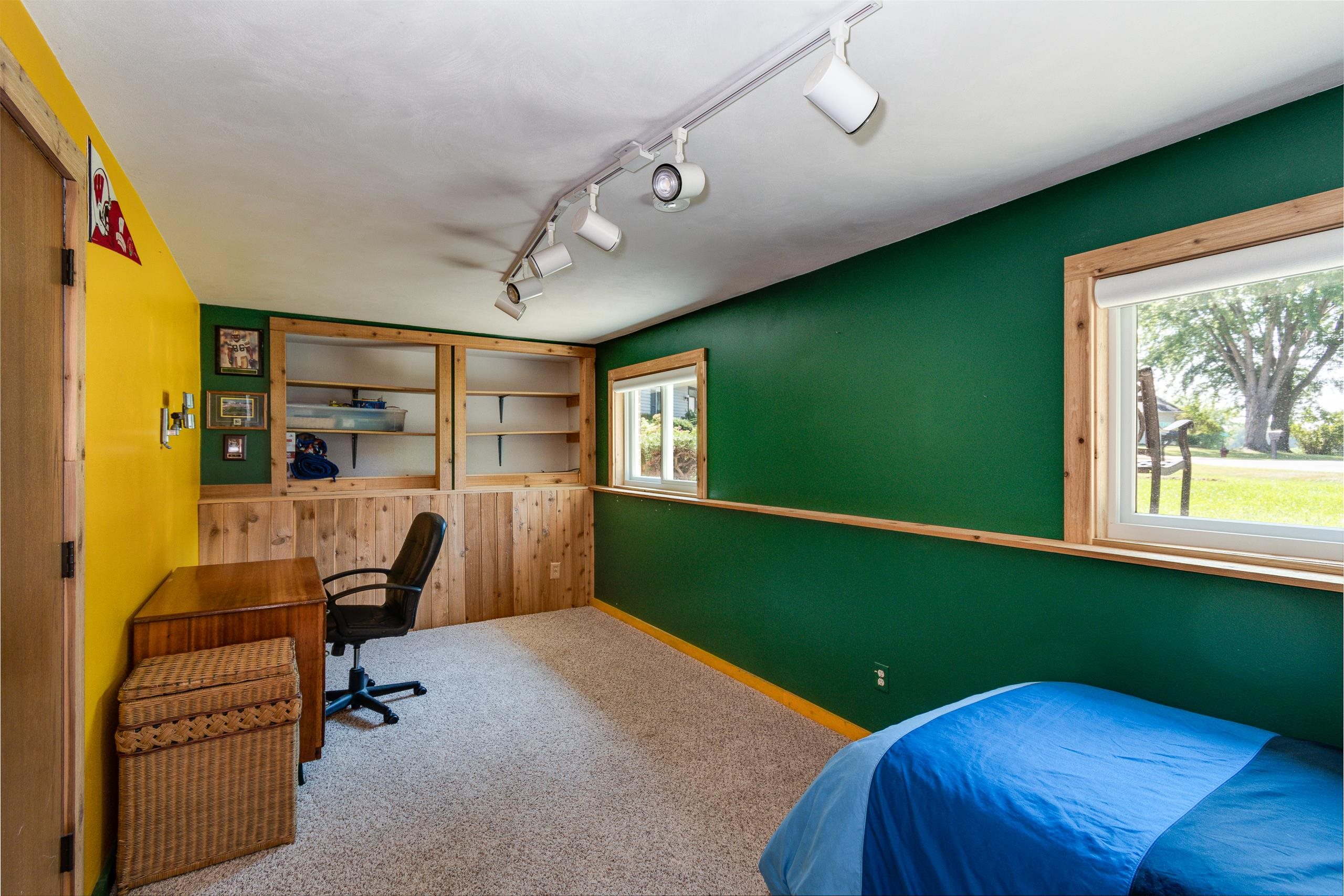 2434 Simpson Court