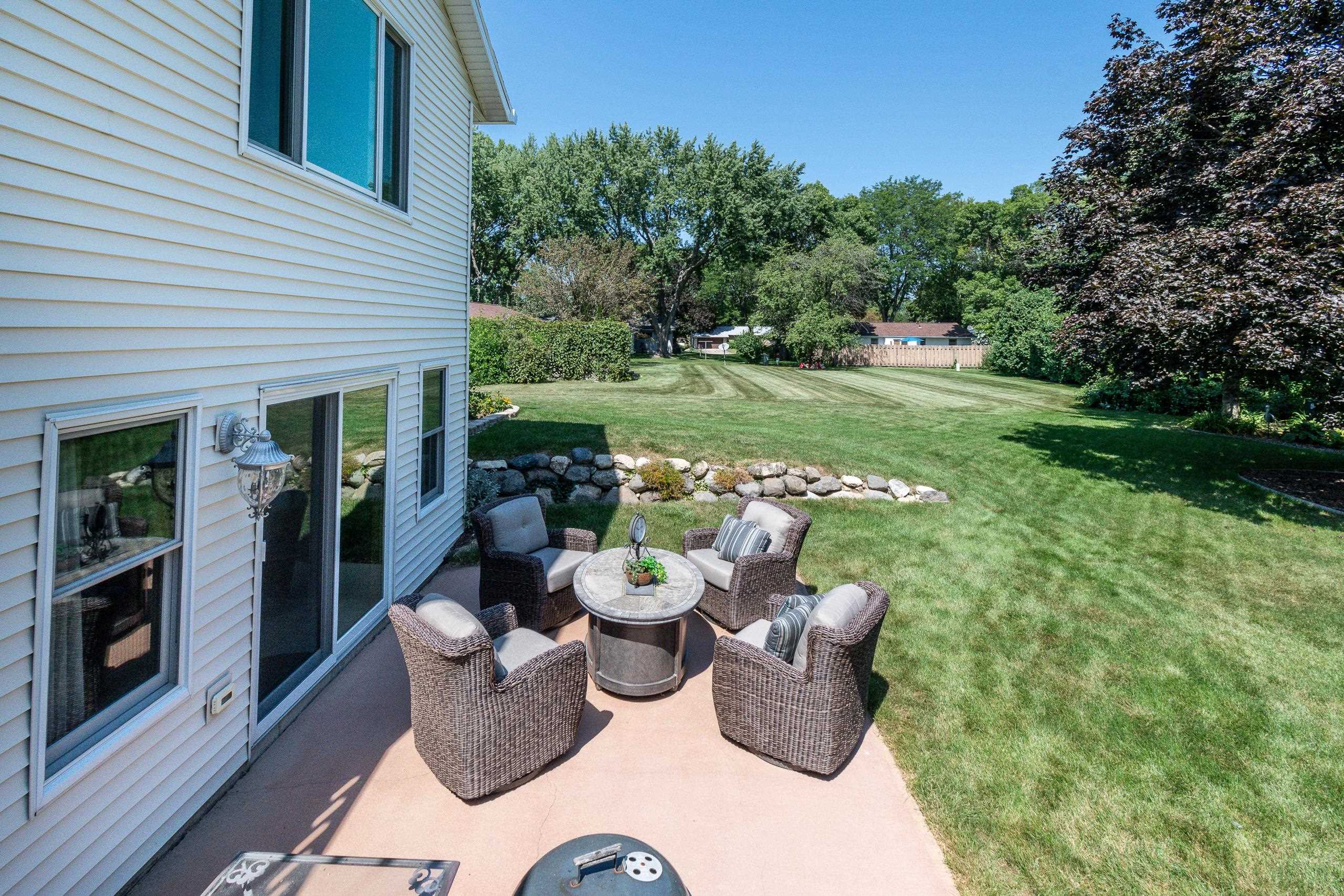 2434 Simpson Court