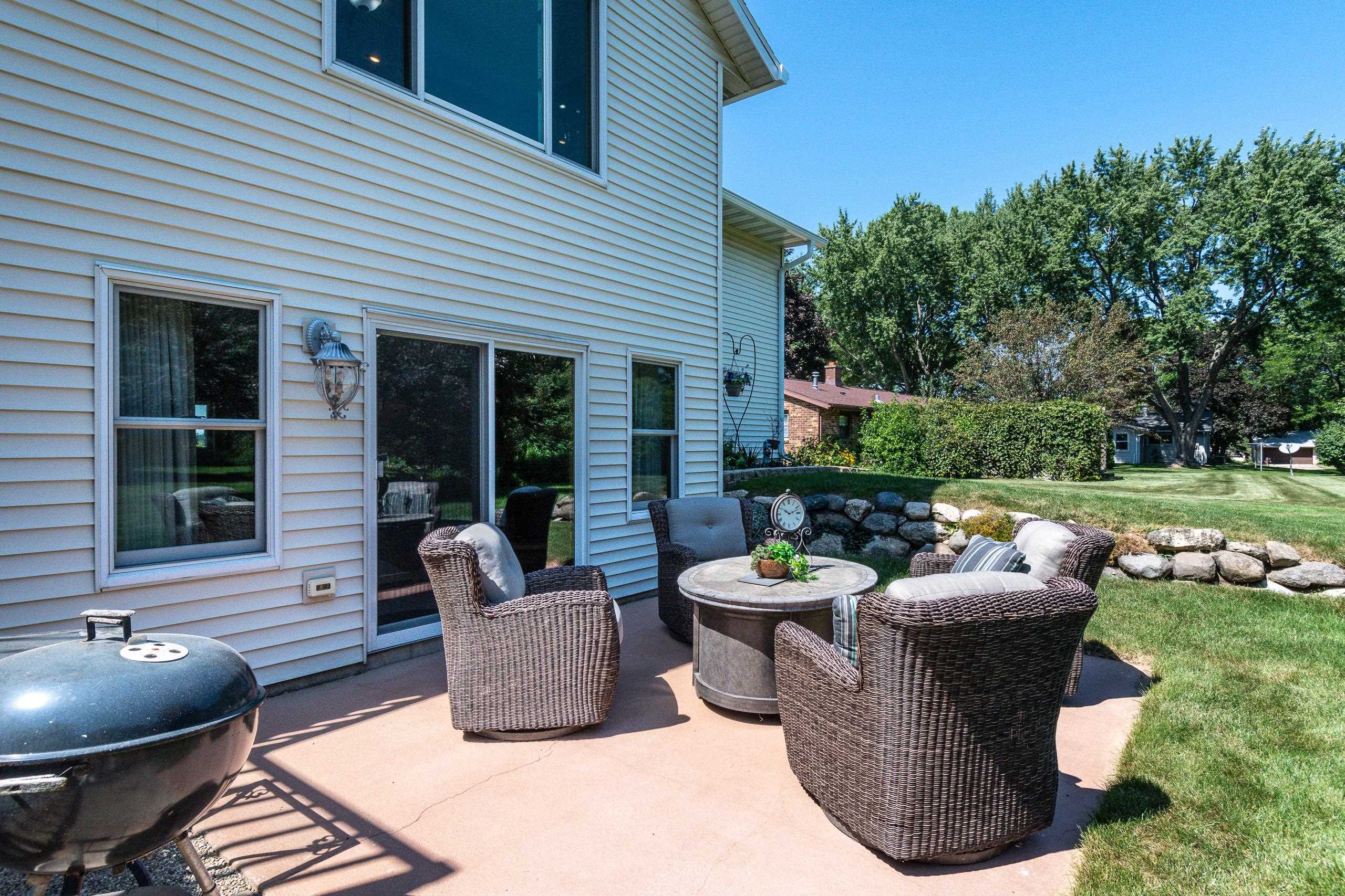 2434 Simpson Court
